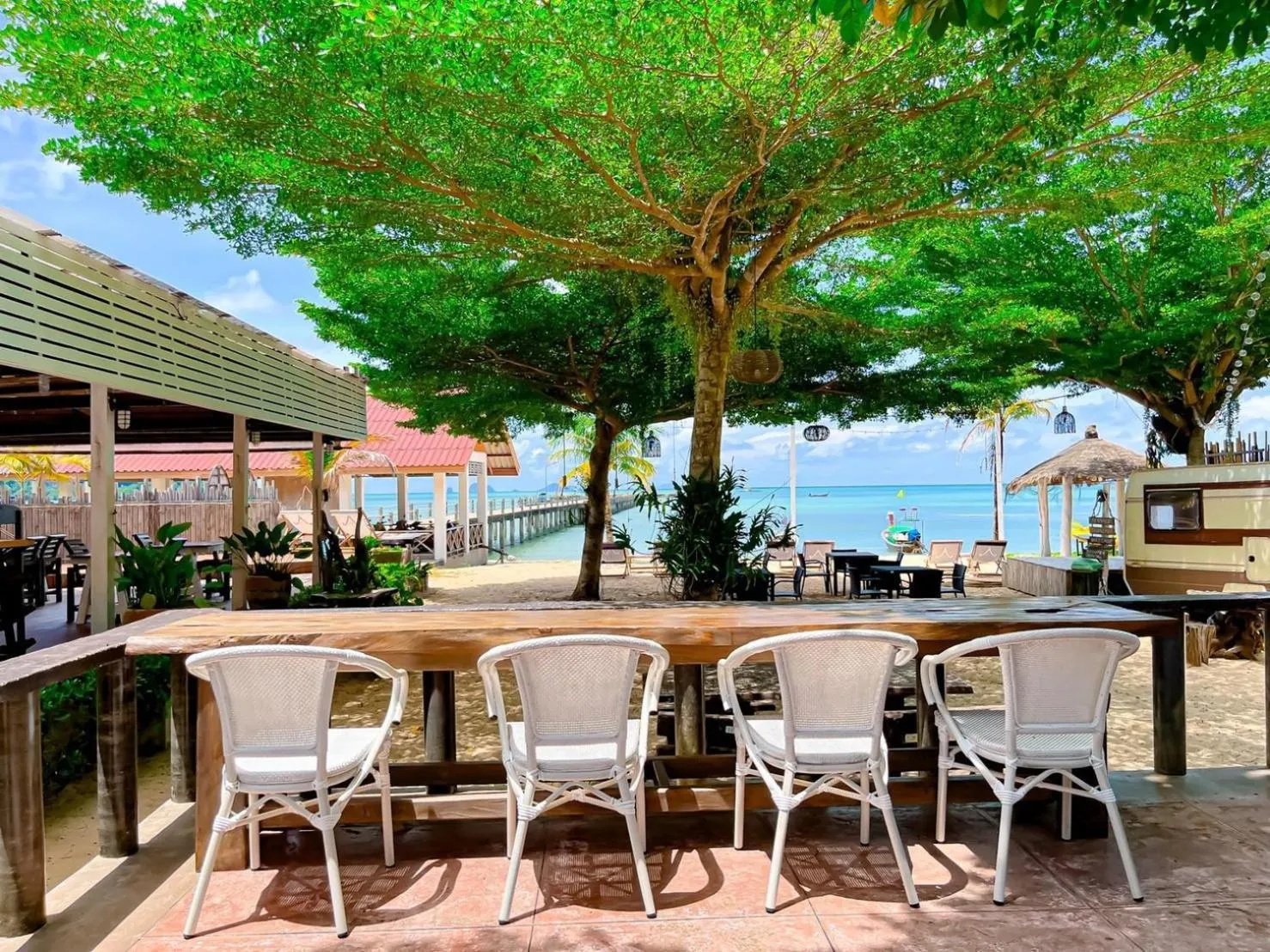 Restaurant/places to eat in Baan Taranya Koh Yao Yai Resort