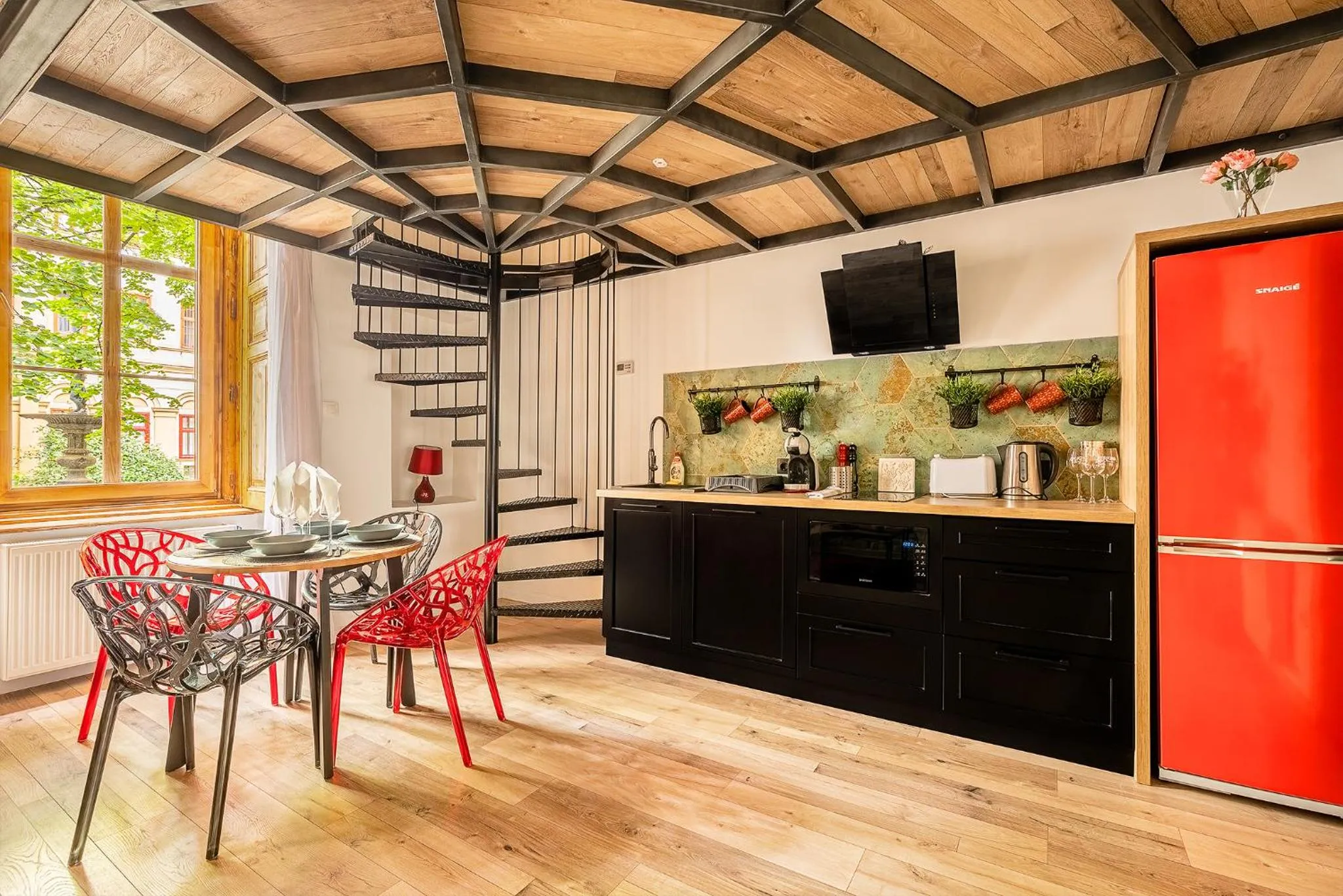 Center Apartment
