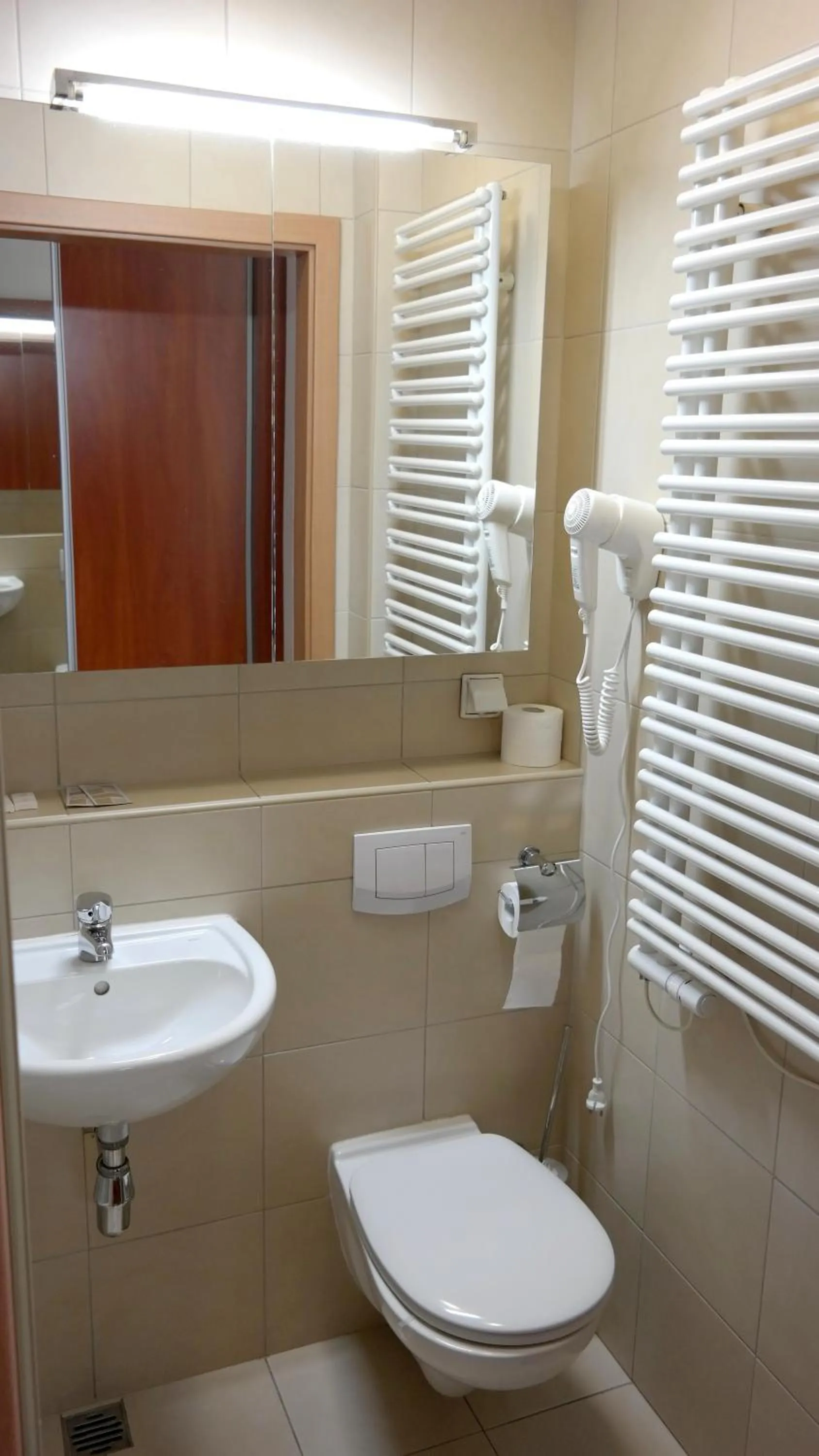 Bathroom in Hotel Krakowiak