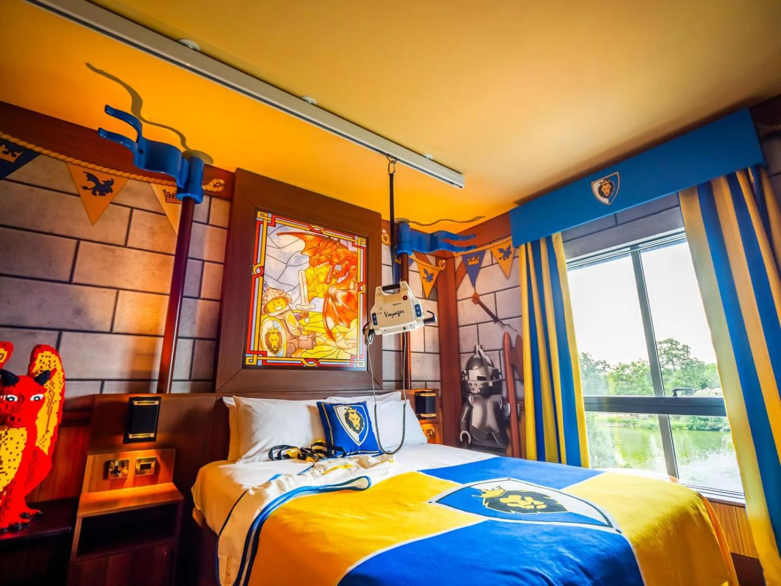 Bedroom, Bed in LEGOLAND(R) Windsor Resort