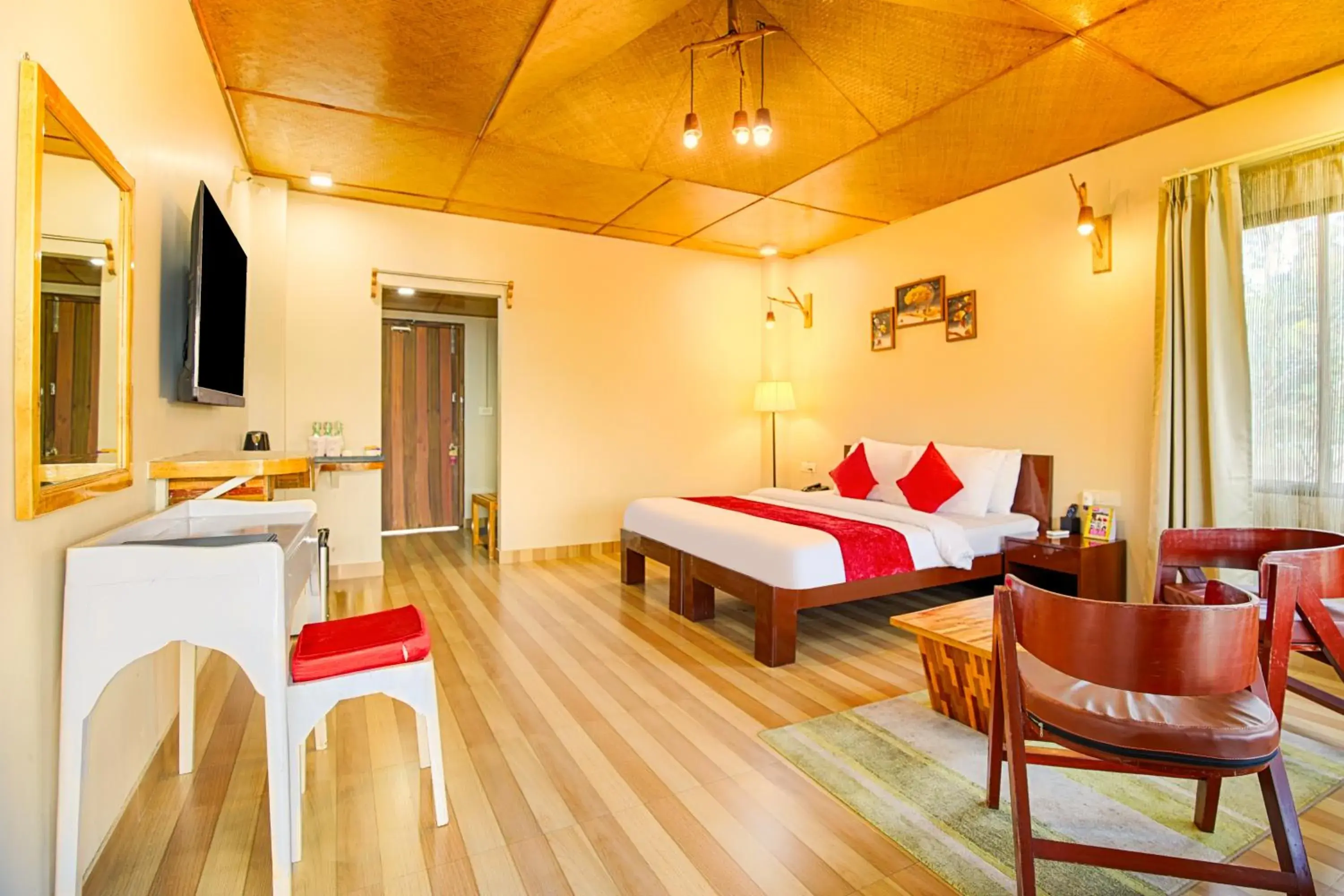 Premium twin bed room with garden view in La Nicholas Lake View by Summit Hotels Premium twin bed room with garden view in La Nicholas Lake View by Summit Hotels