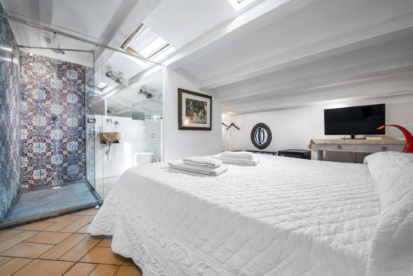 Bed in Porta di Castro Hotel & Pool