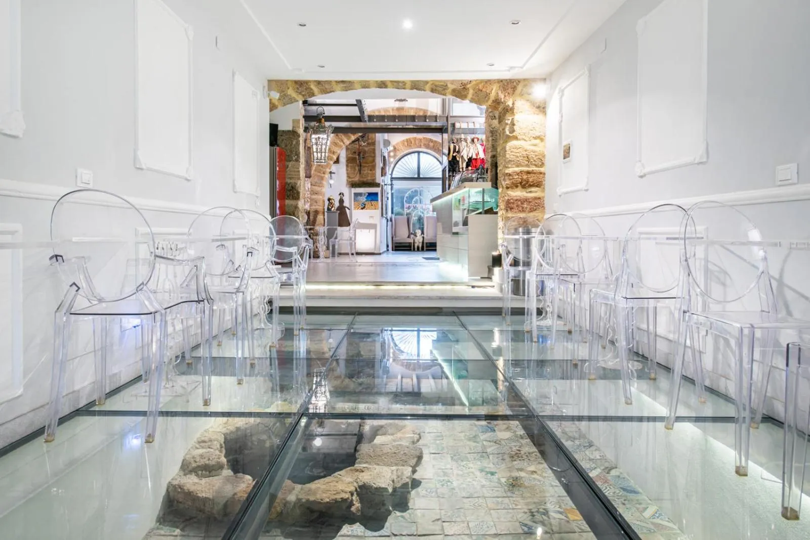 Porta di Castro Hotel & Pool