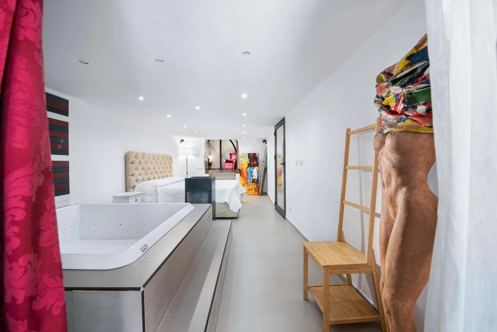 Porta di Castro Hotel & Pool