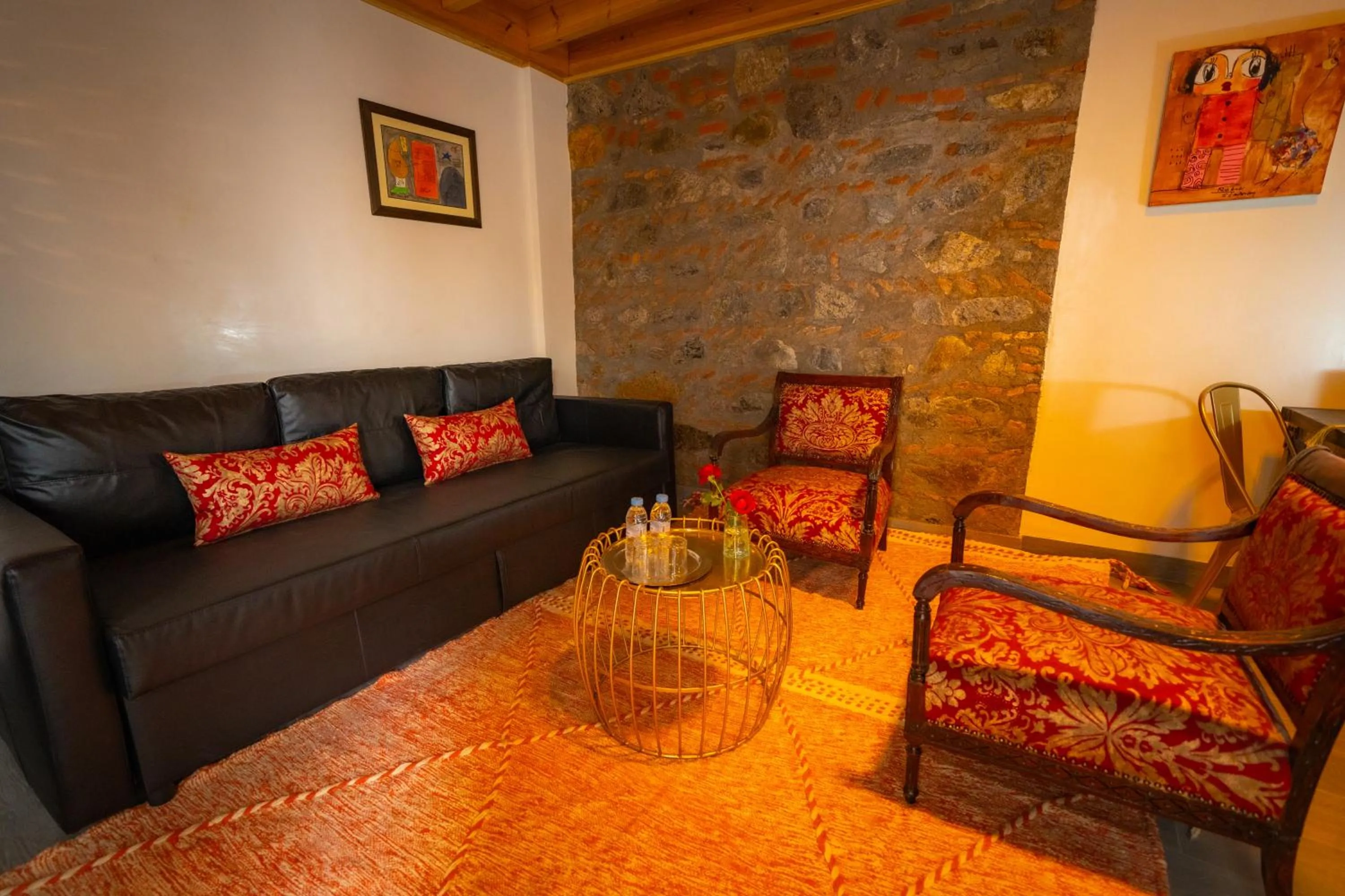 Seating area in Riad Shanima SPA Marrakech
