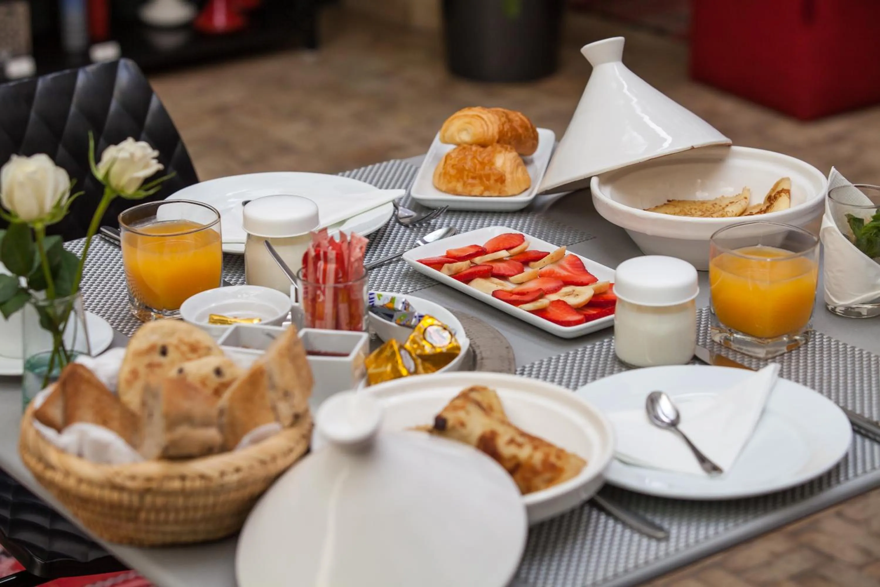Continental breakfast in Riad Shanima SPA Marrakech