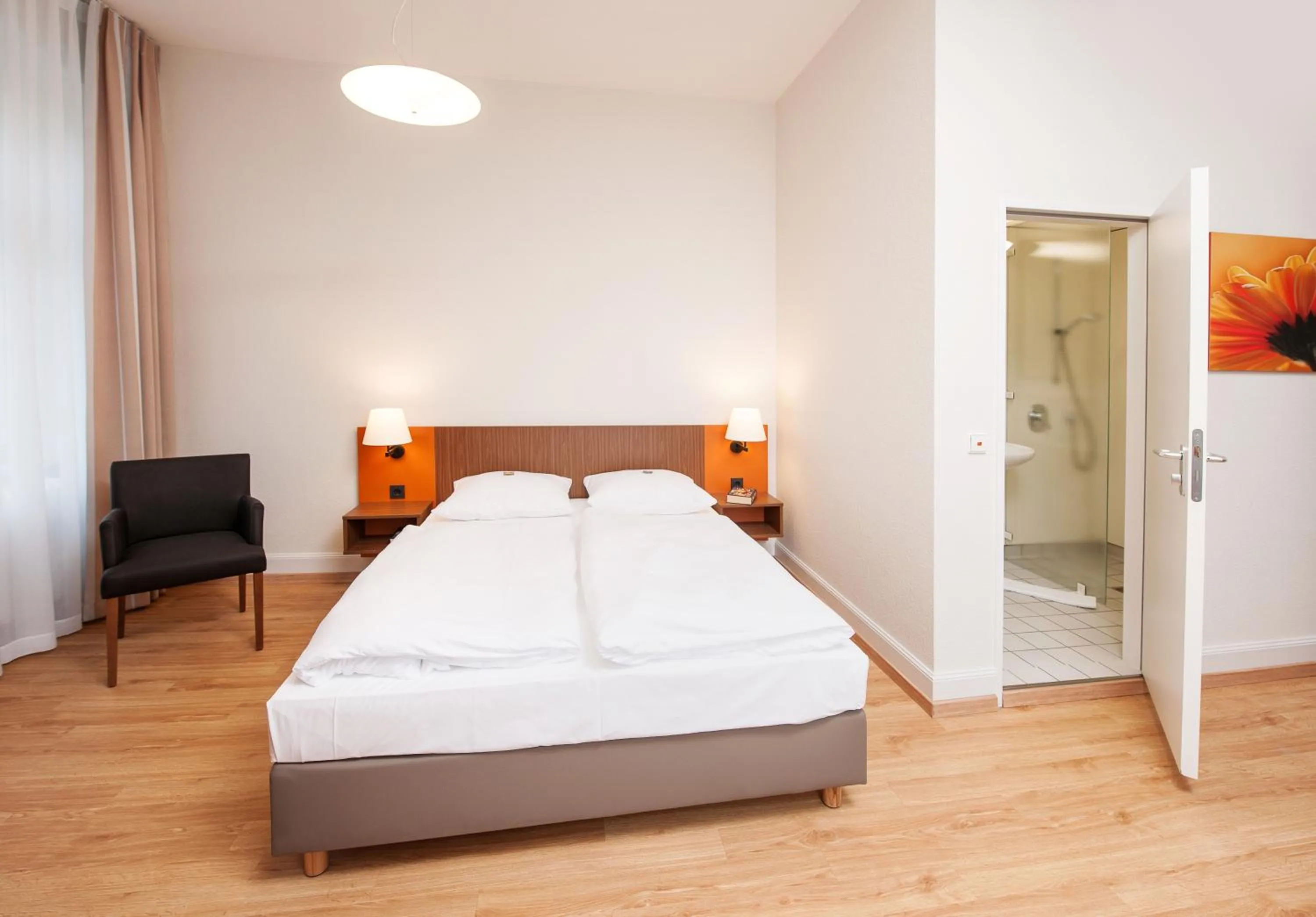 Photo of the whole room, Bed in Bildungshaus St. Bernhard - Wohnen und Tagen