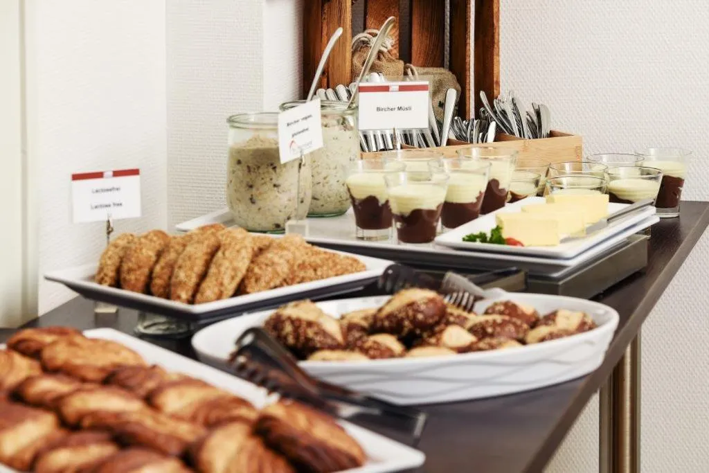 Buffet breakfast in Bildungshaus St. Bernhard - Wohnen und Tagen