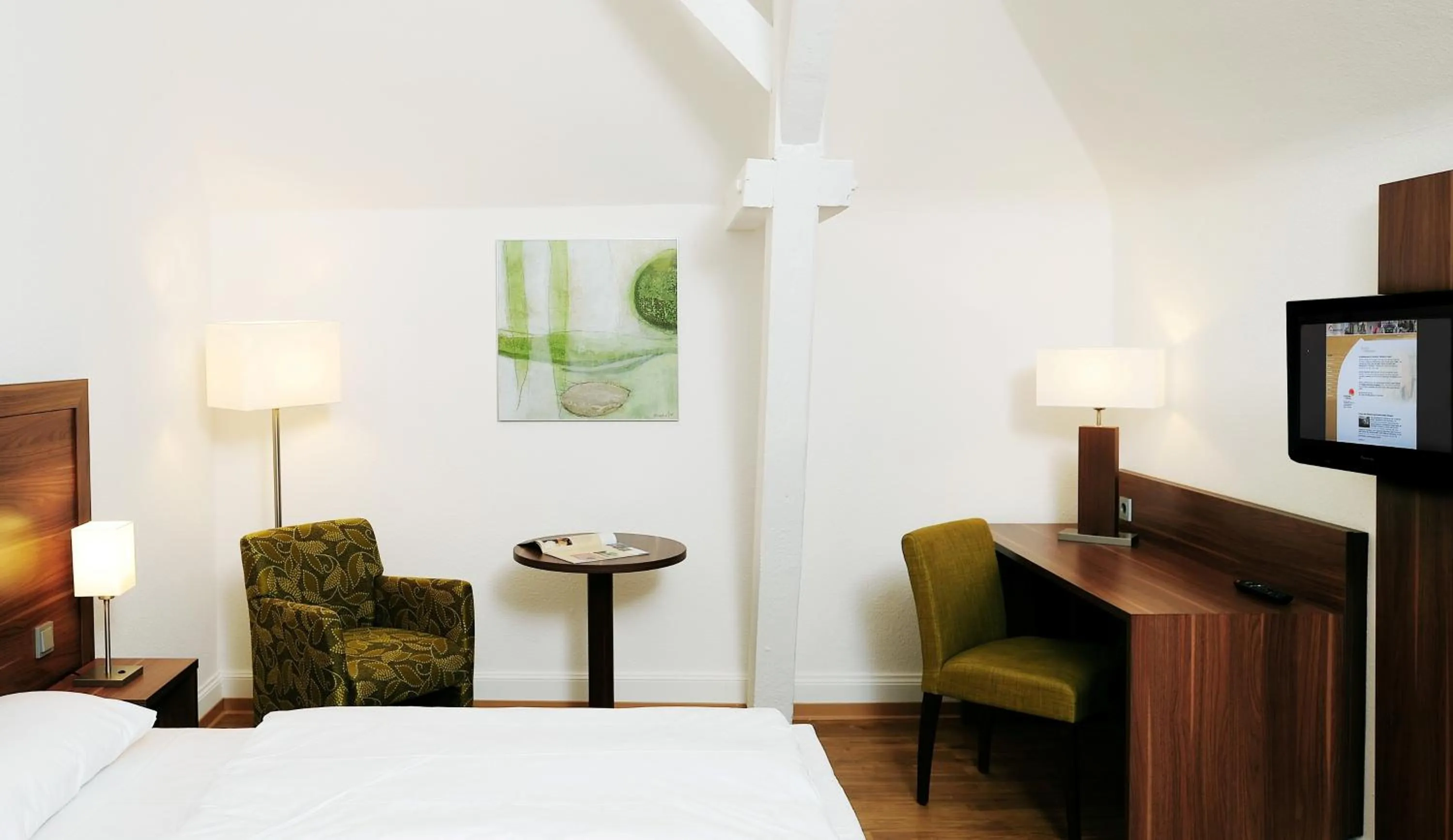 Photo of the whole room, Bed in Bildungshaus St. Bernhard - Wohnen und Tagen