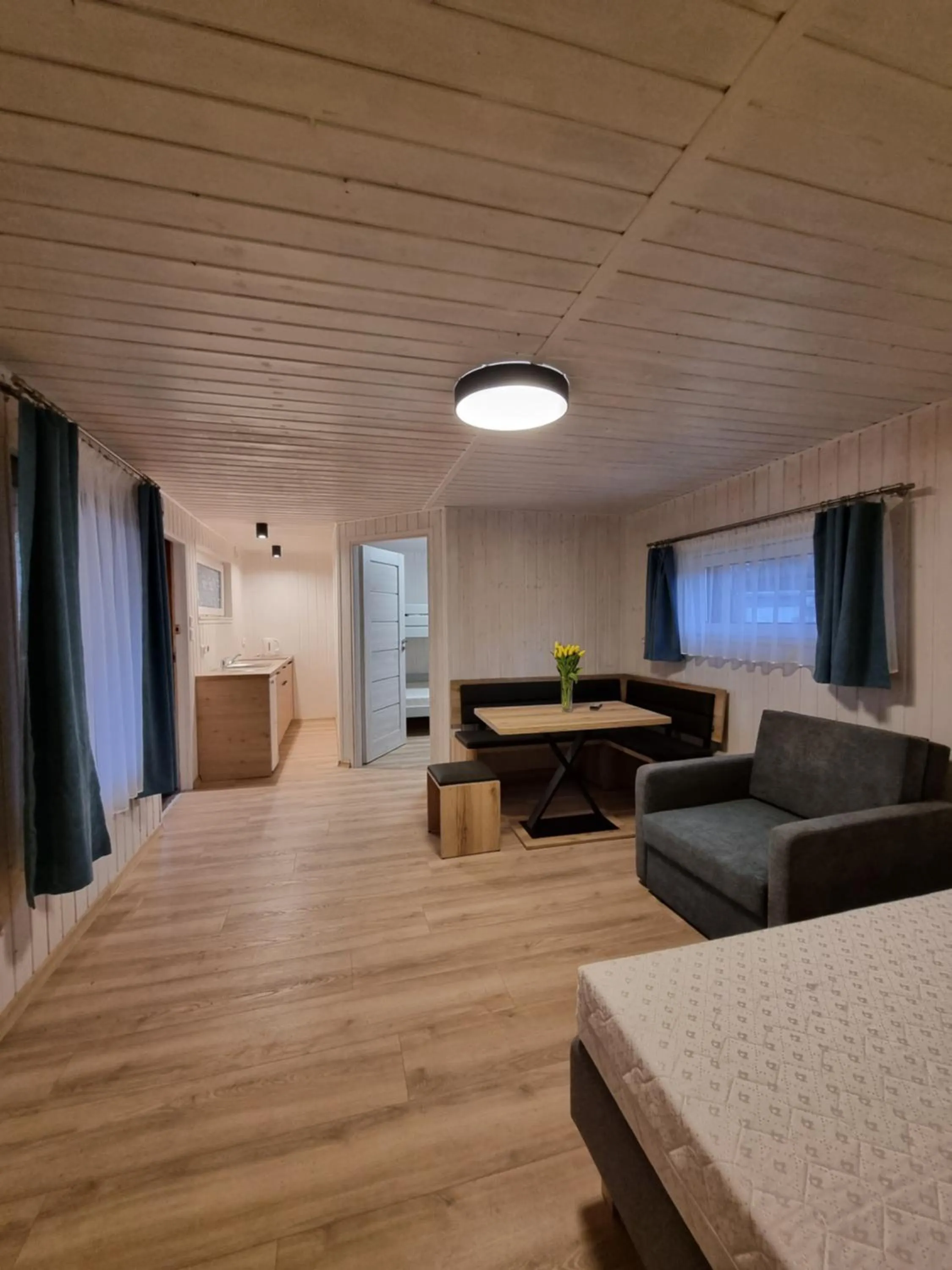 Property building, Bed in OW Gabi