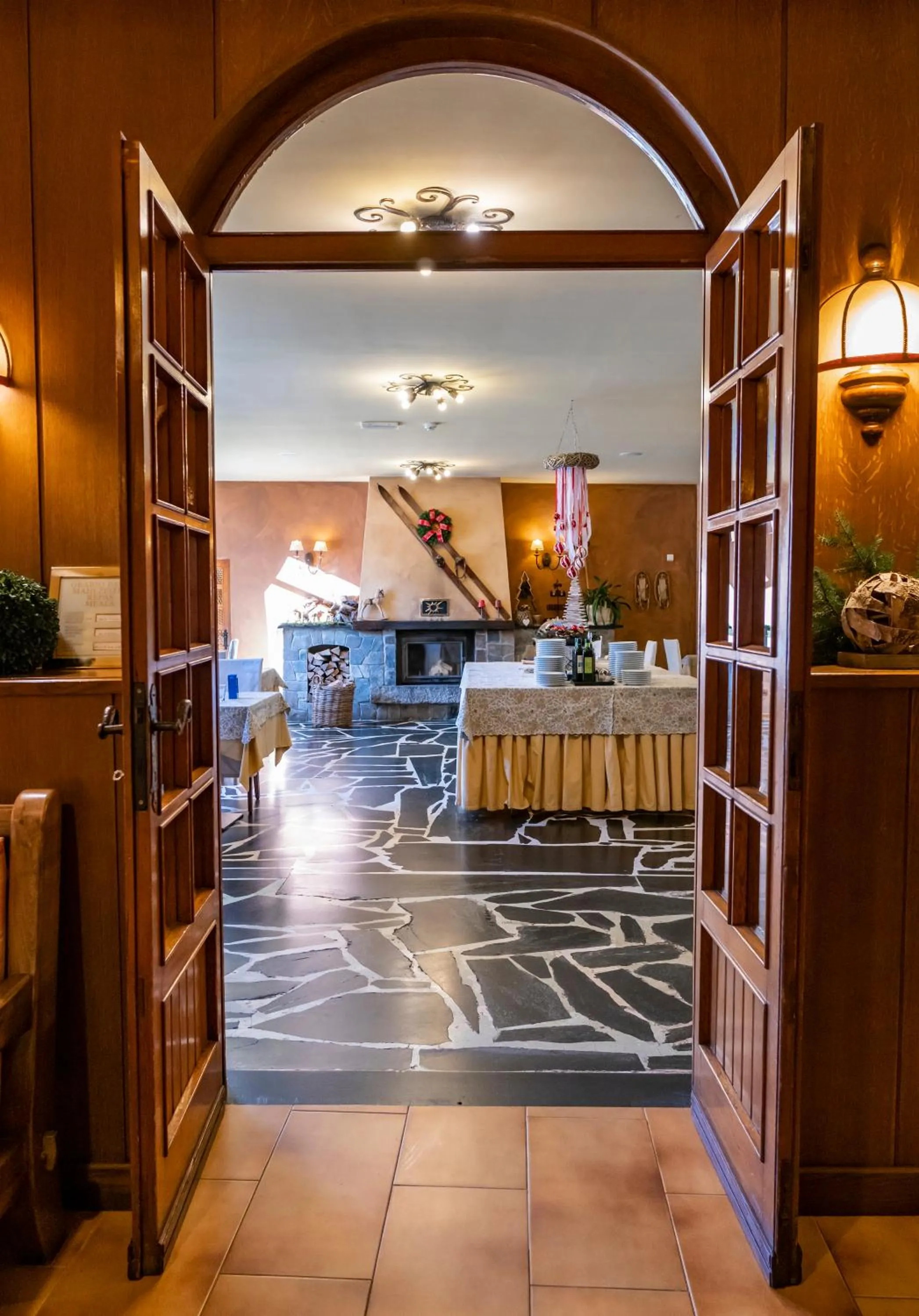 Restaurant/places to eat in Hotel Bellavista