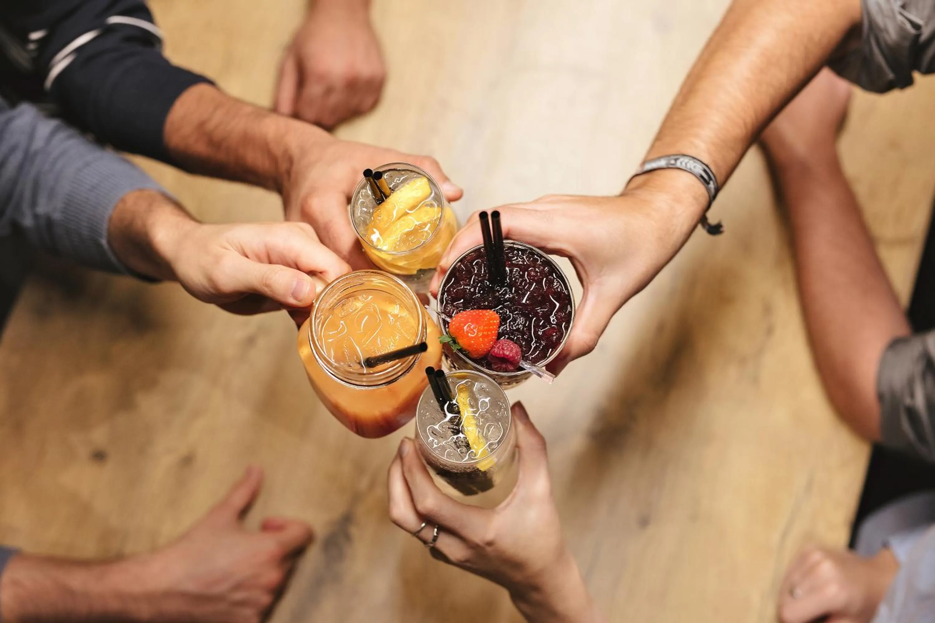 Lounge or bar in ibis Hotel Hannover City