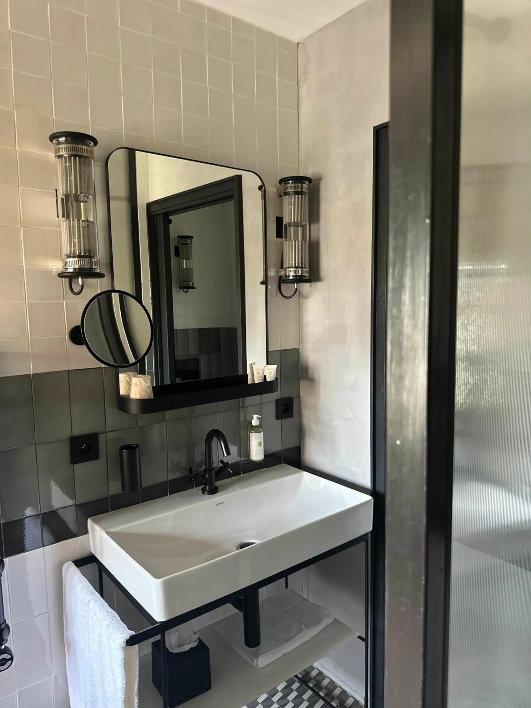 Bathroom in Ultimate Provence Hotel & Spa