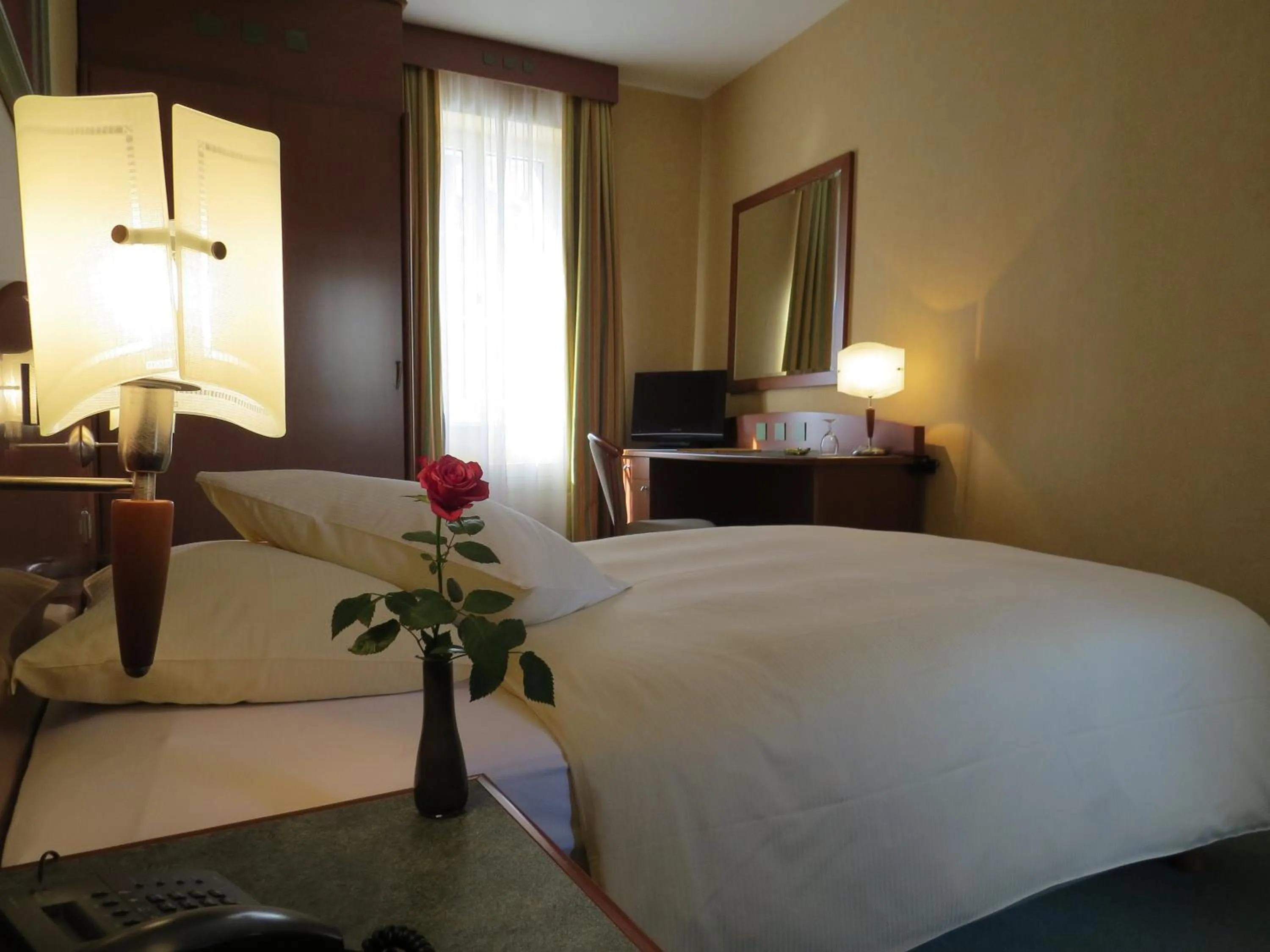 Bed in Hôtel du Port