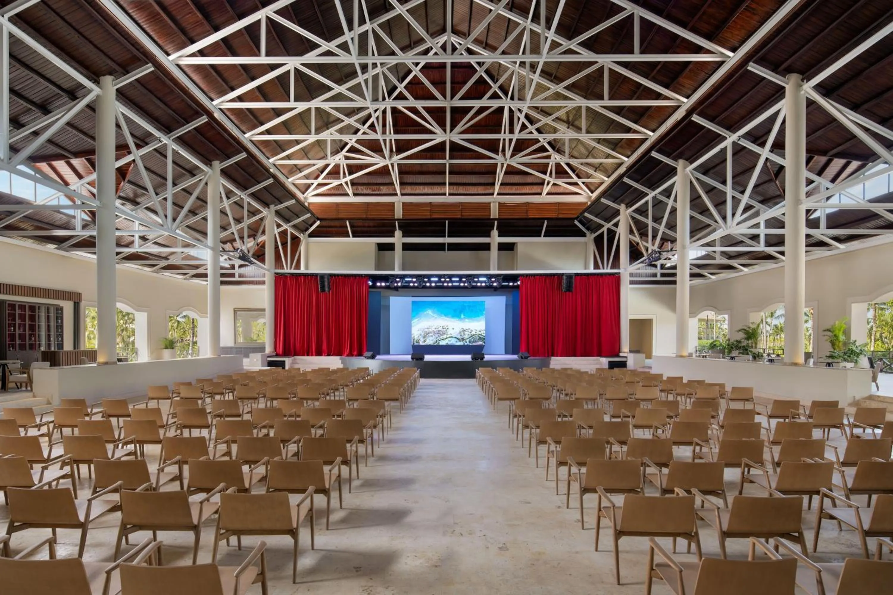 Meeting/conference room in Wyndham Alltra Punta Cana All Inclusive Resort