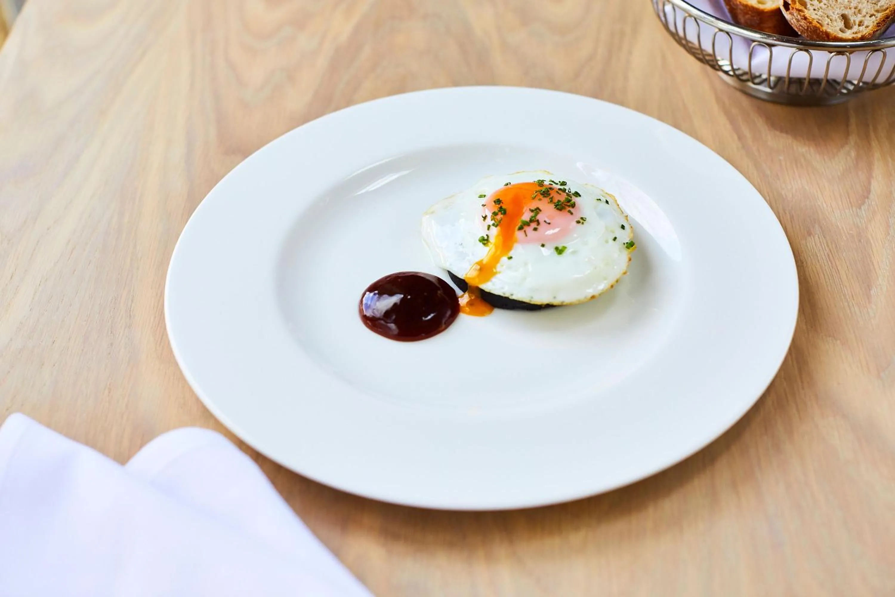 Breakfast in Old Swan & Minster Mill