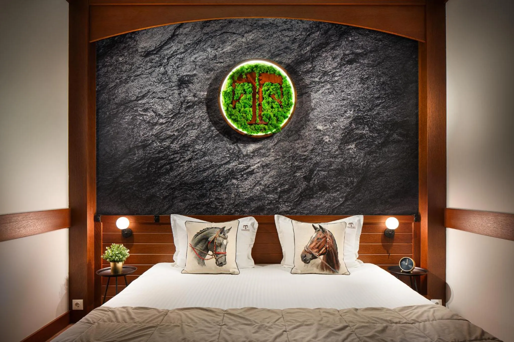 Bedroom, Bed in Boutique Complex Trakiets