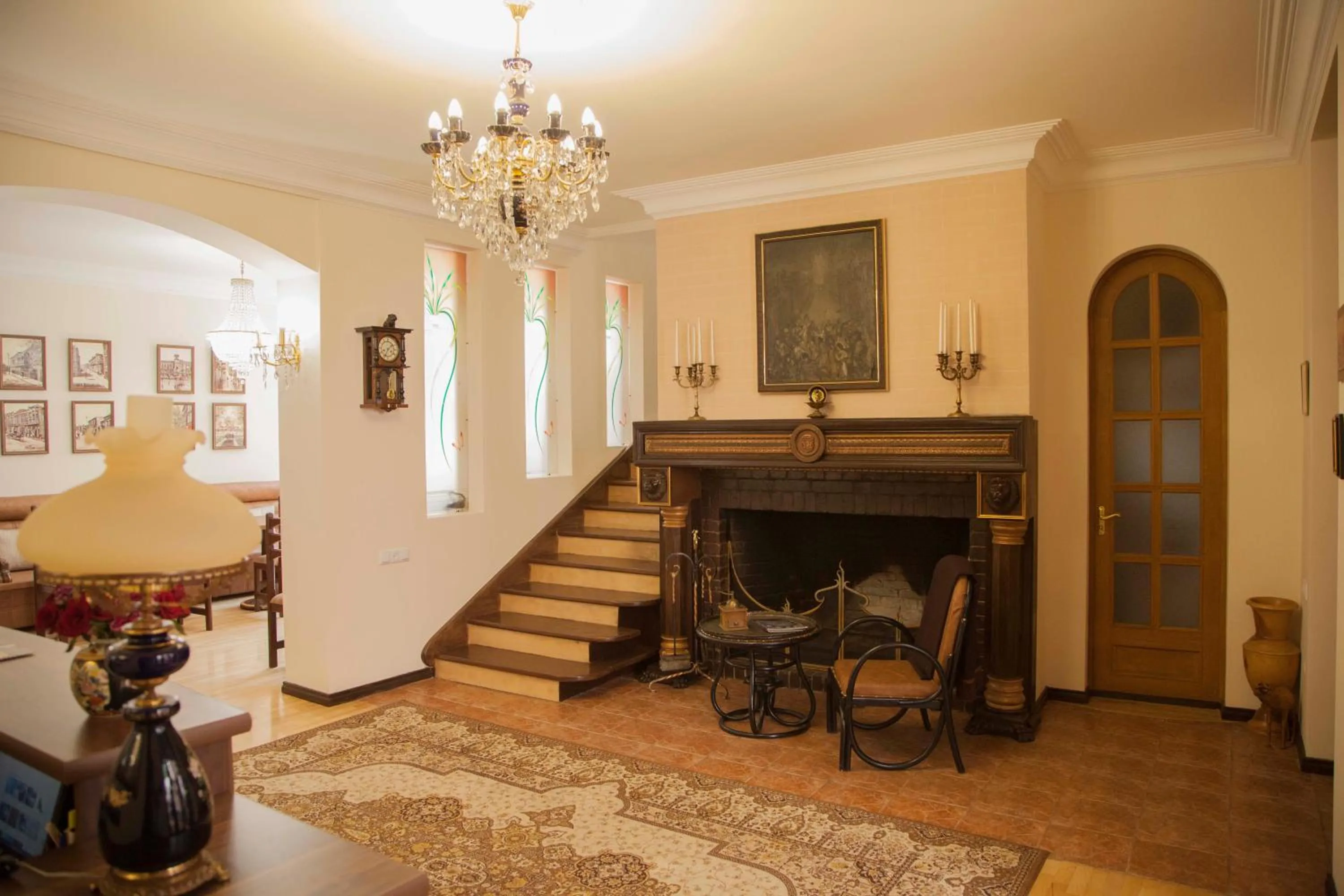 Facade/entrance in Hin Yerevantsi Hotel