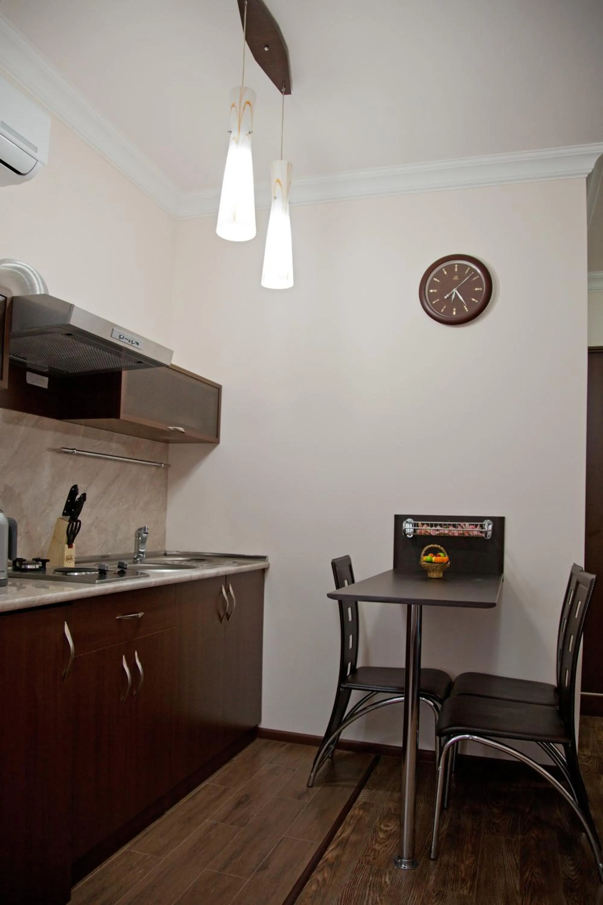 Kitchen or kitchenette in Hin Yerevantsi Hotel