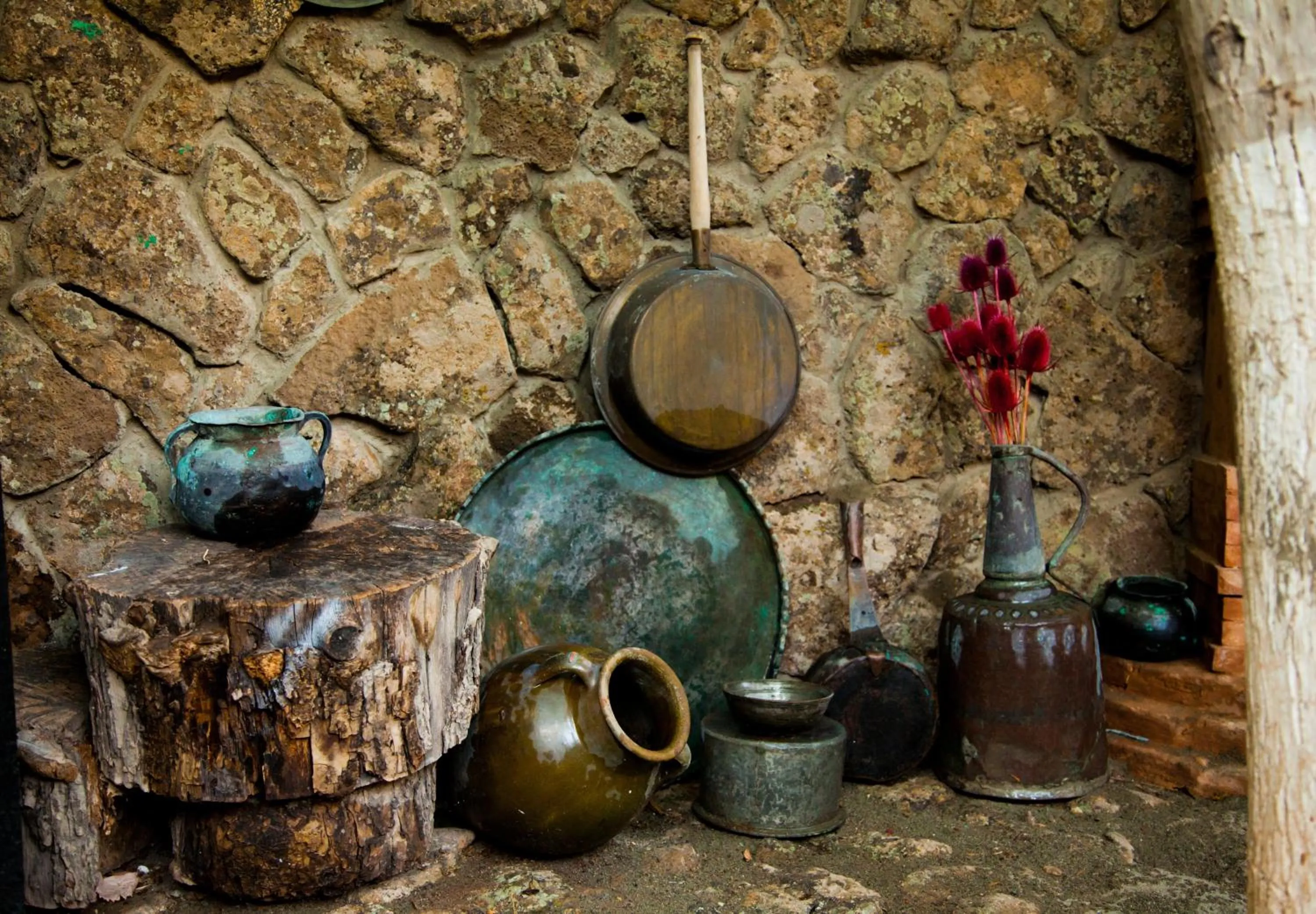 Decorative detail in Hin Yerevantsi Hotel