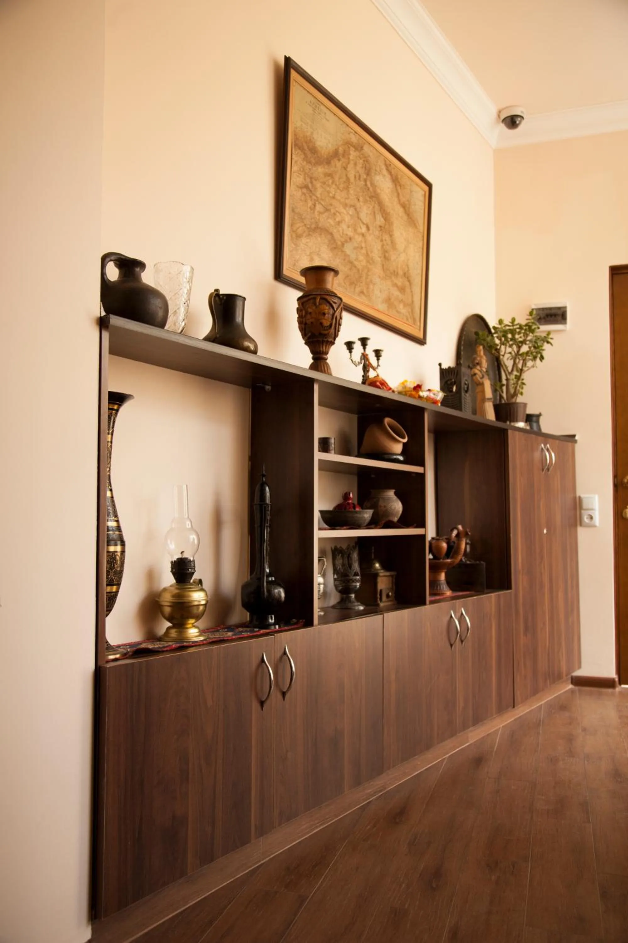 Decorative detail in Hin Yerevantsi Hotel