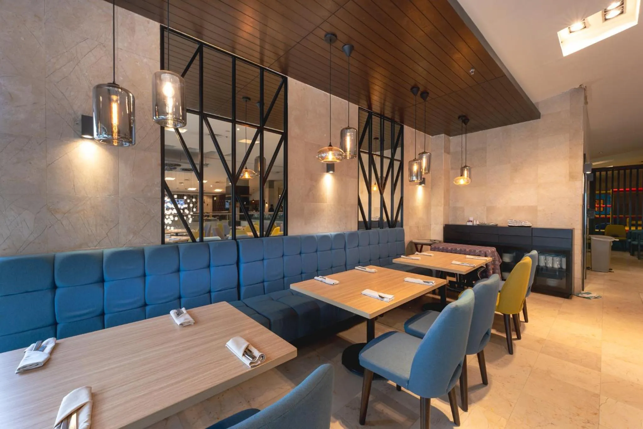 Restaurant/places to eat in Holiday Inn - Villahermosa Aeropuerto by IHG