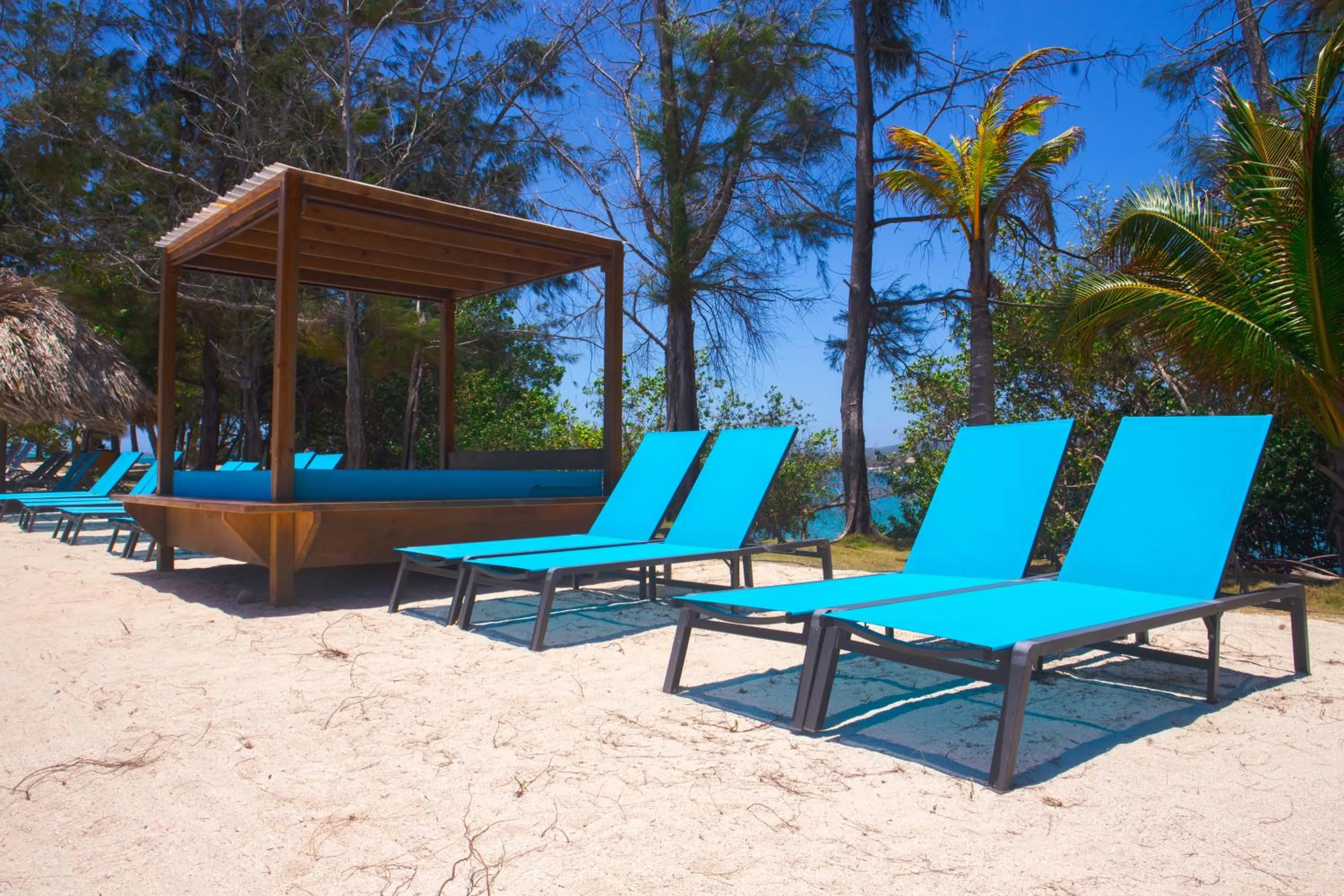 Fantasy Island Beach Resort and Marina - All Inclusive