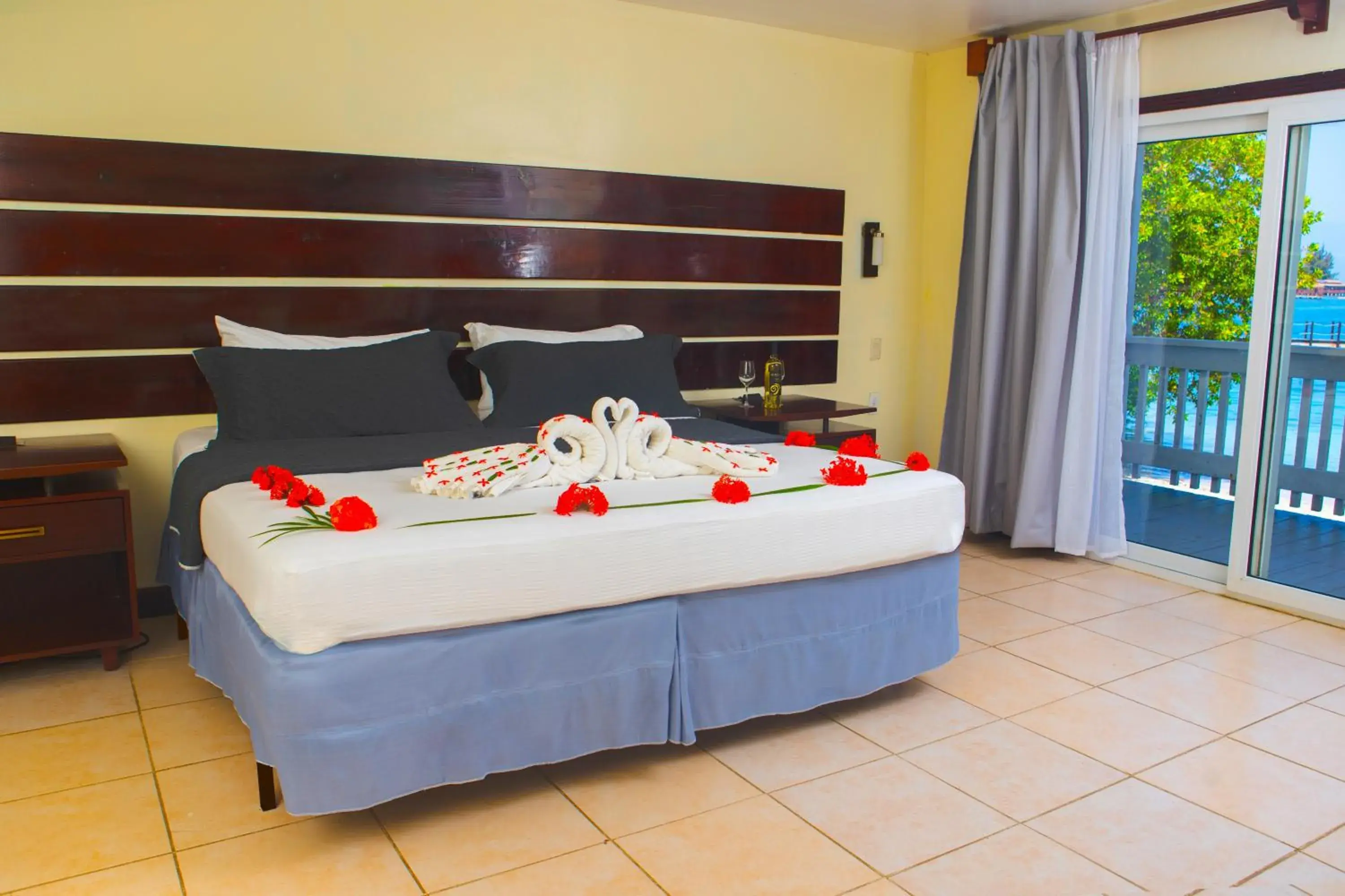 King Room in Fantasy Island Beach Resort and Marina - All Inclusive King Room in Fantasy Island Beach Resort and Marina - All Inclusive
