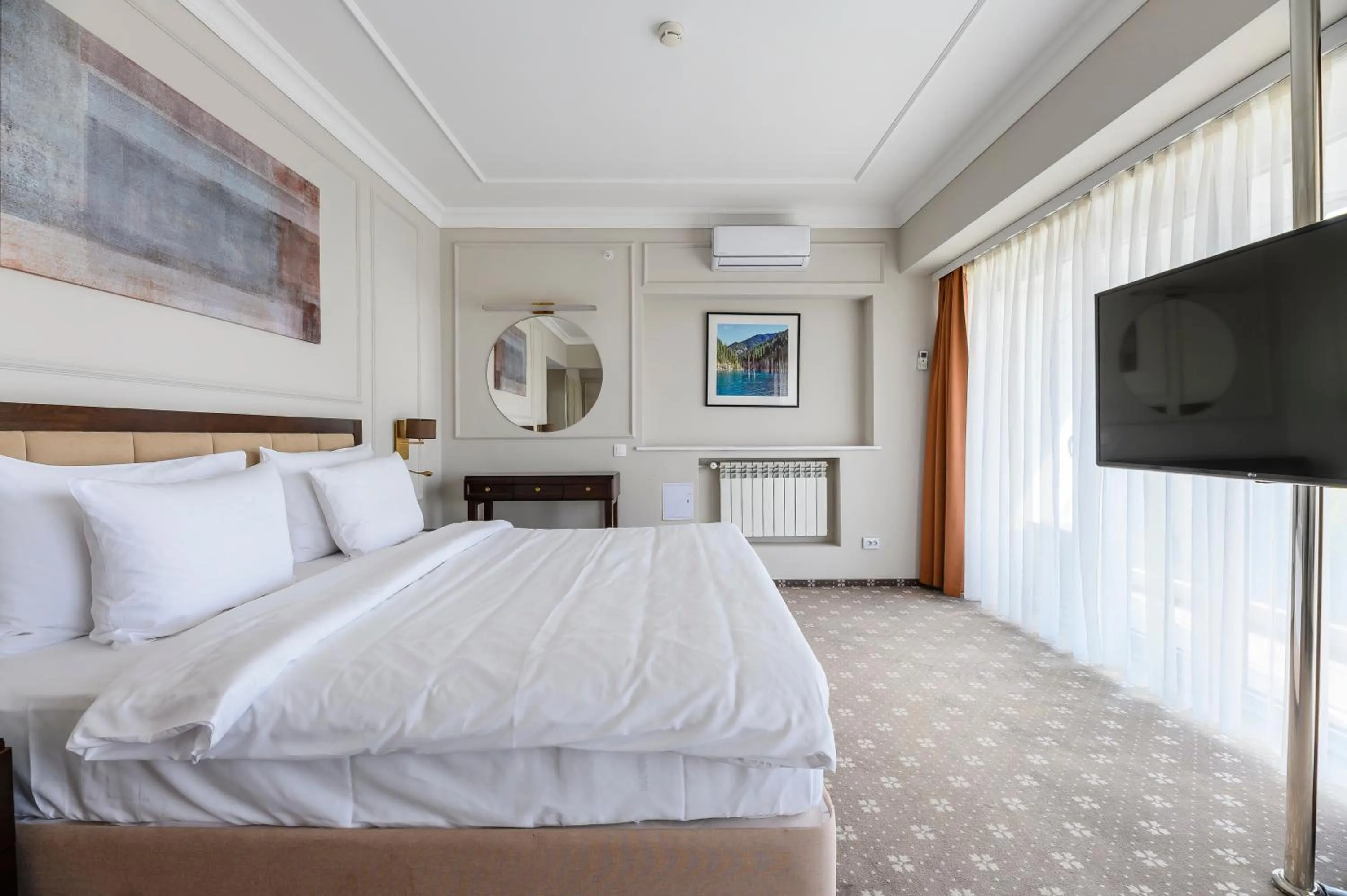 Photo of the whole room, Bed in Almaty Hotel