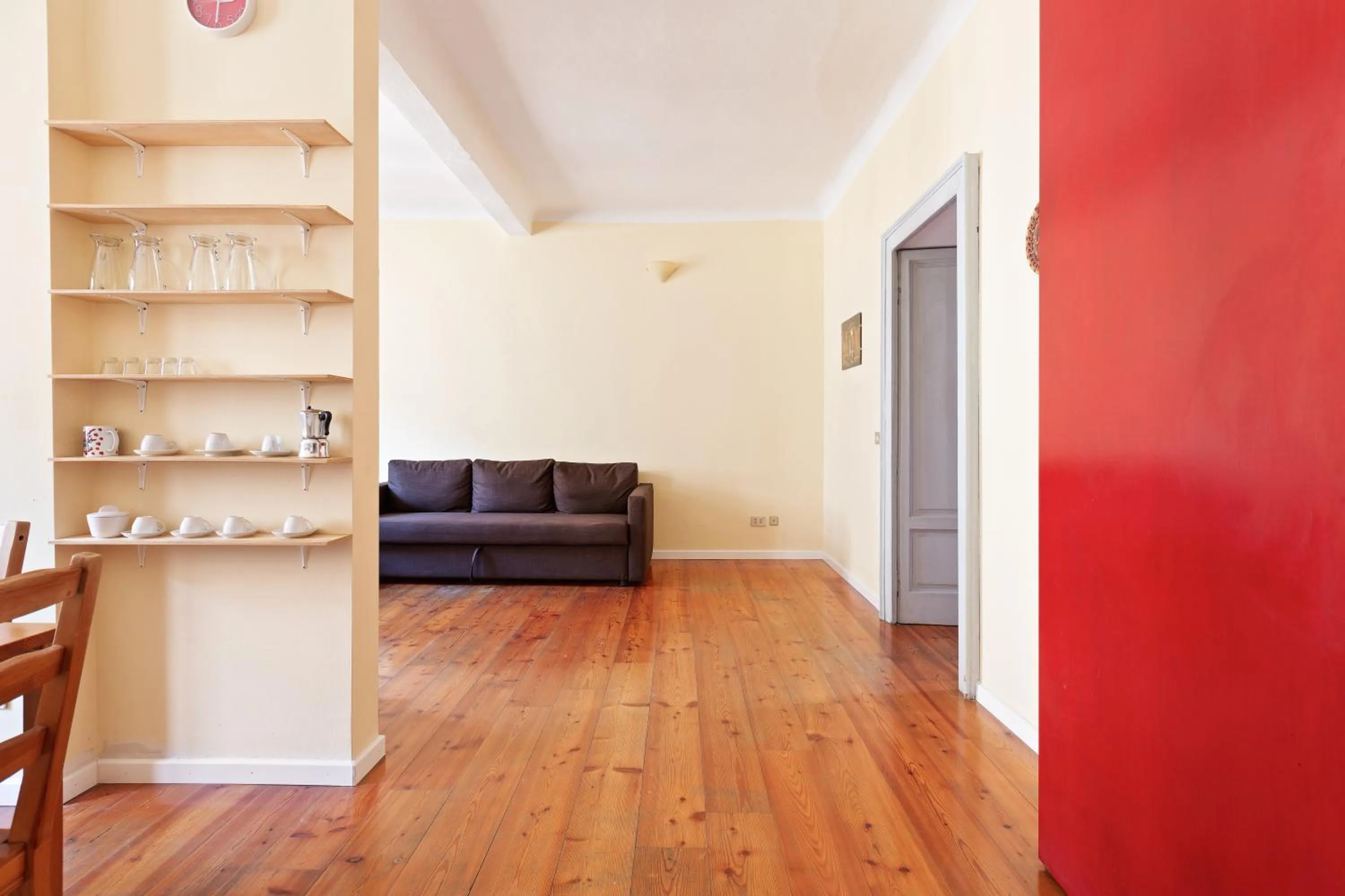 Living room in GuestHost - Corso Buenos Aires Colourful Flat