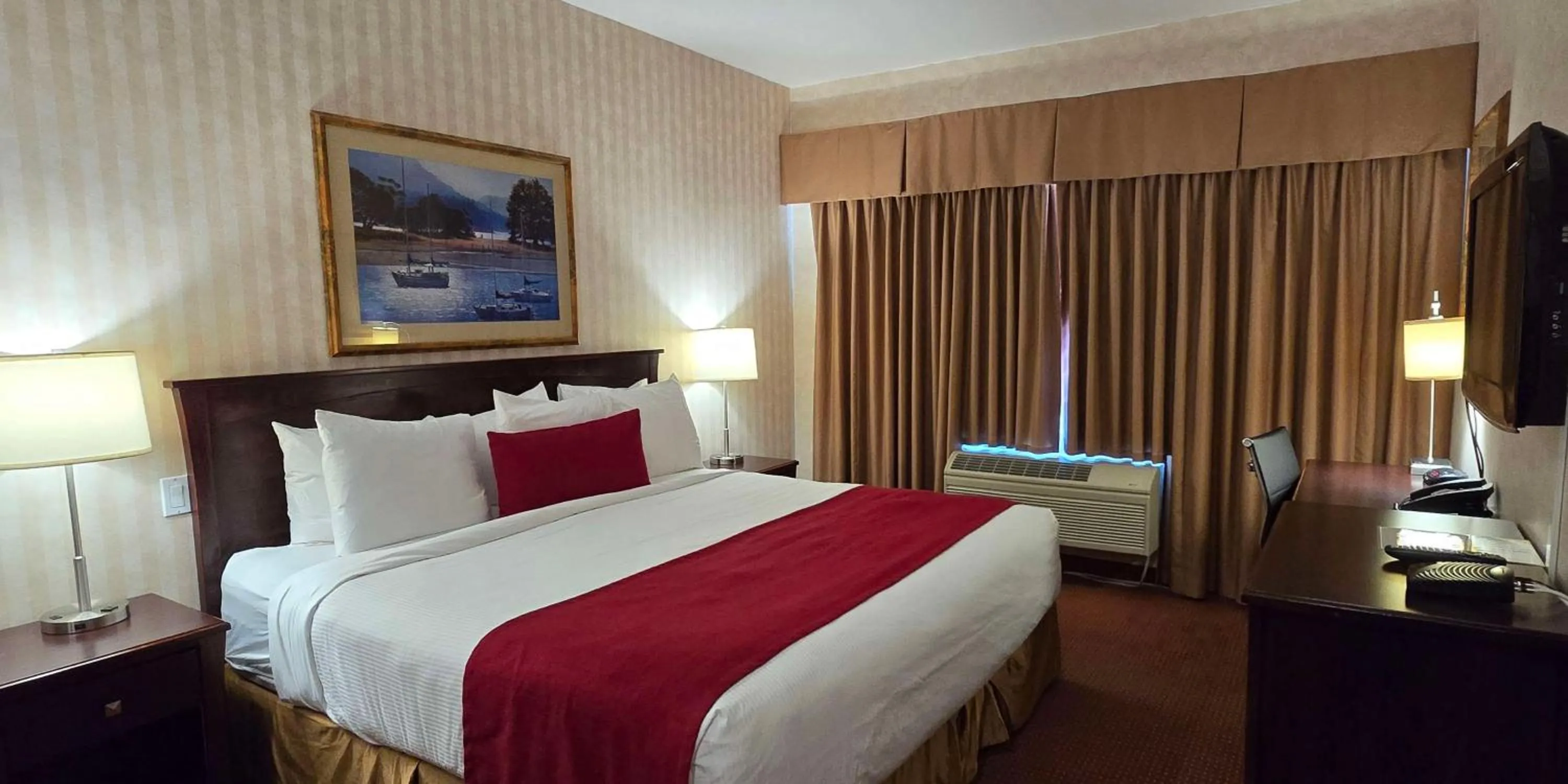 Bedroom, Bed in SureStay by Best Western Richmond Vancouver Airport