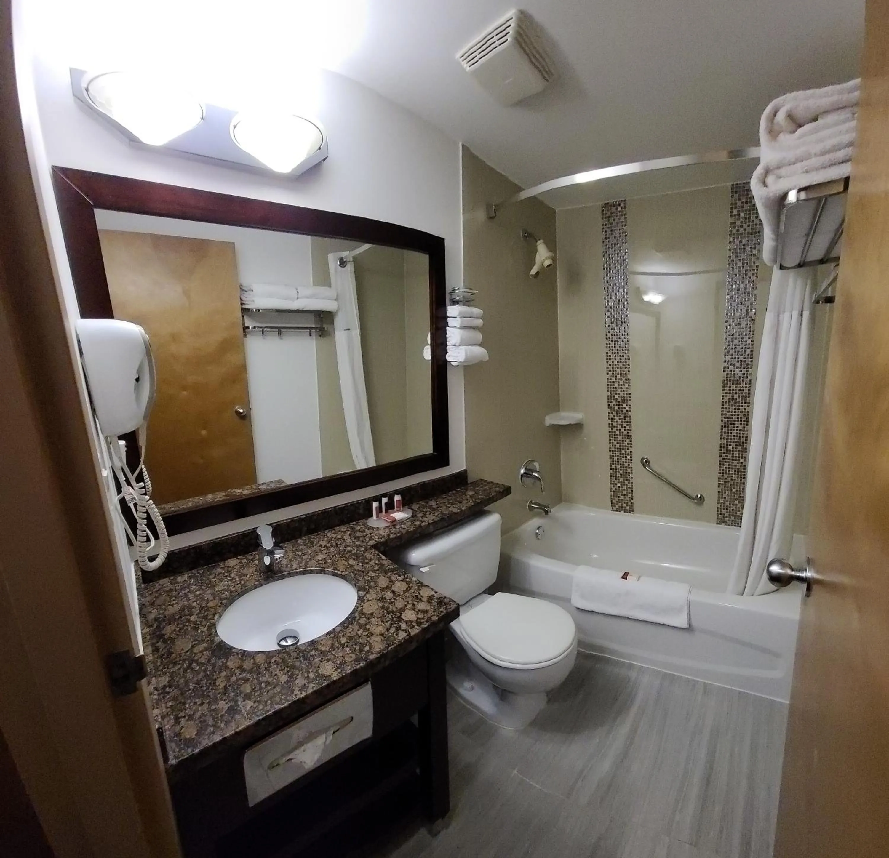 Bathroom in SureStay by Best Western Richmond Vancouver Airport