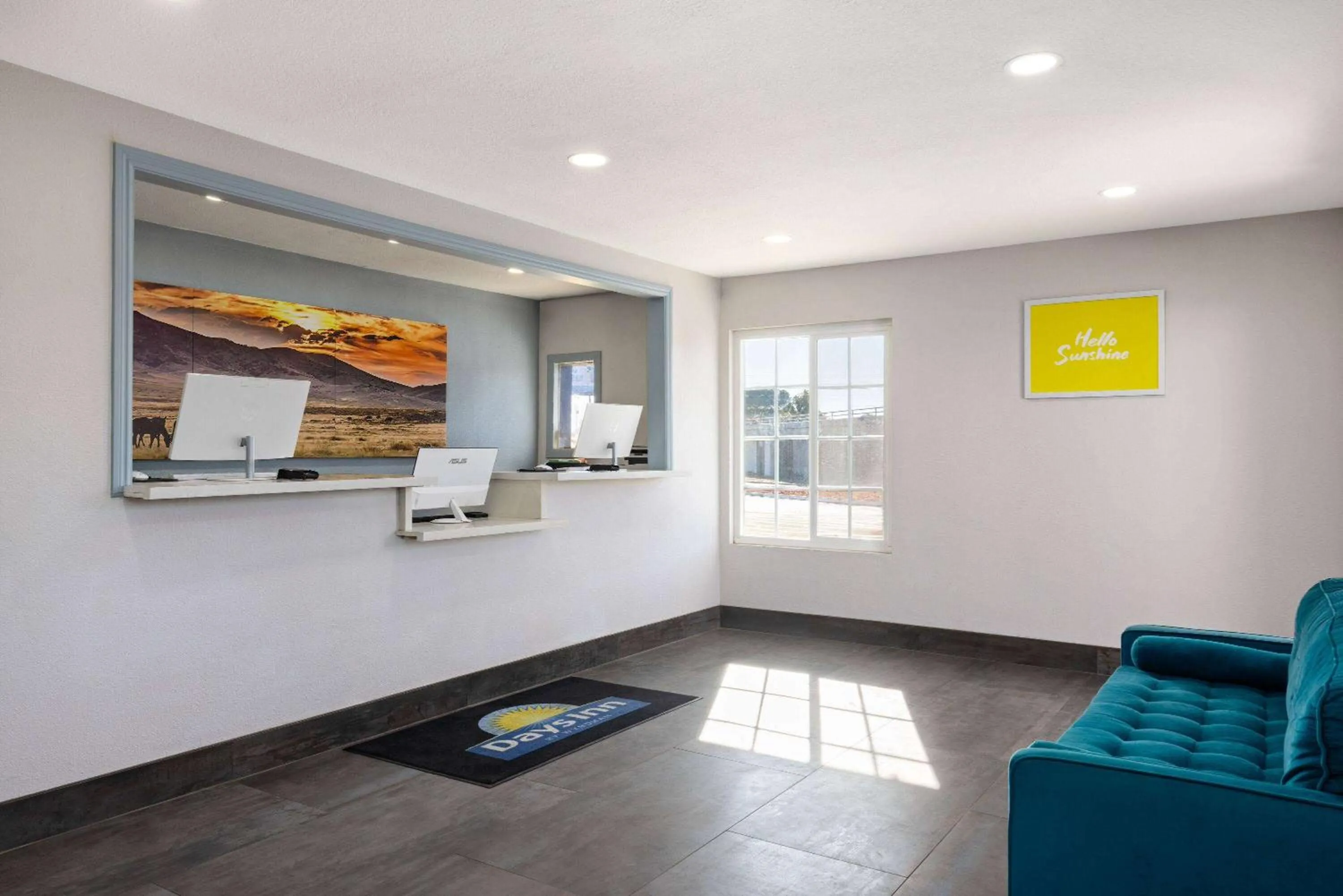 Lobby or reception in Days-Inn by Wyndham Bakersfield