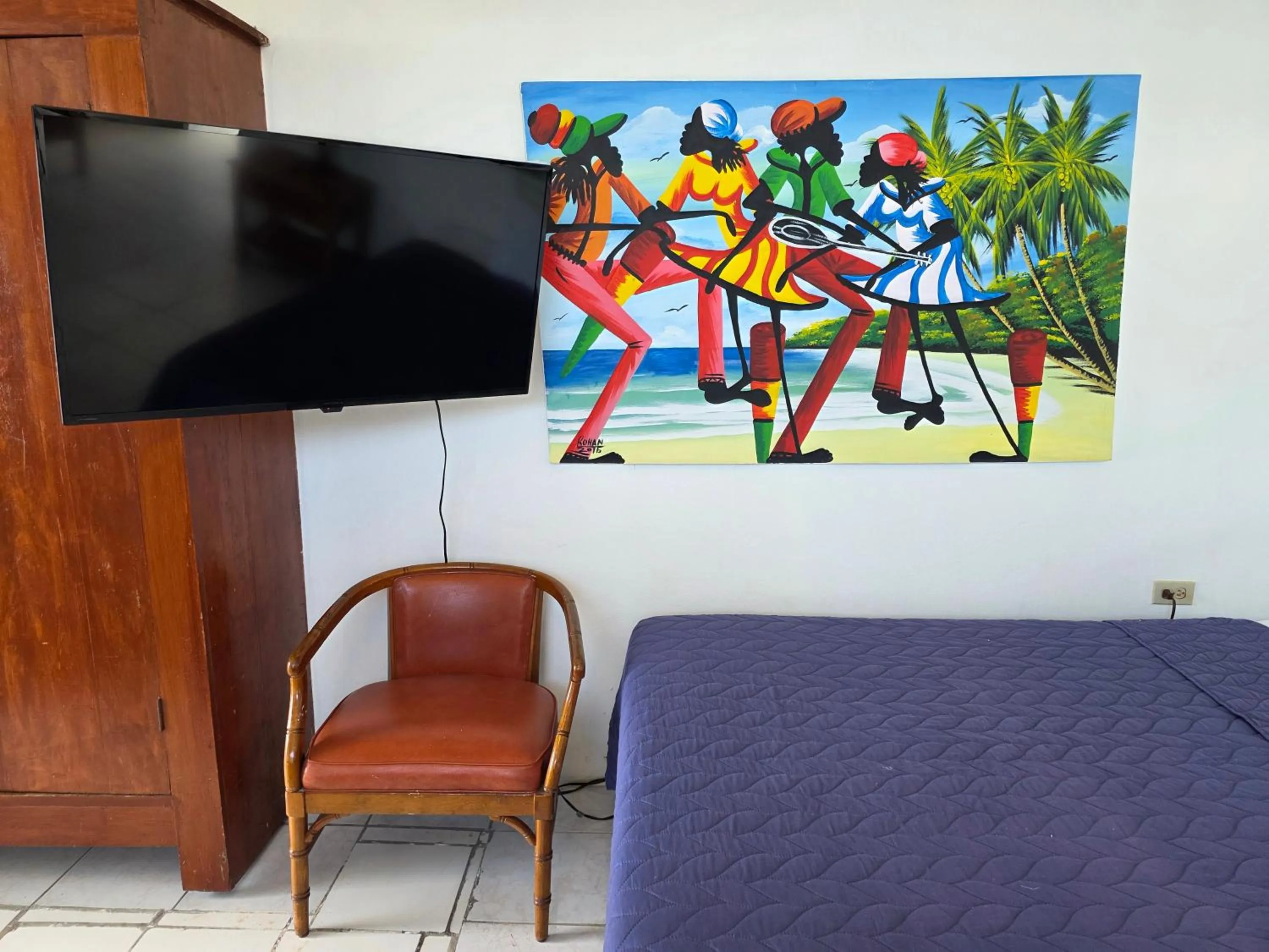 Bed in Home Sweet Home Resort