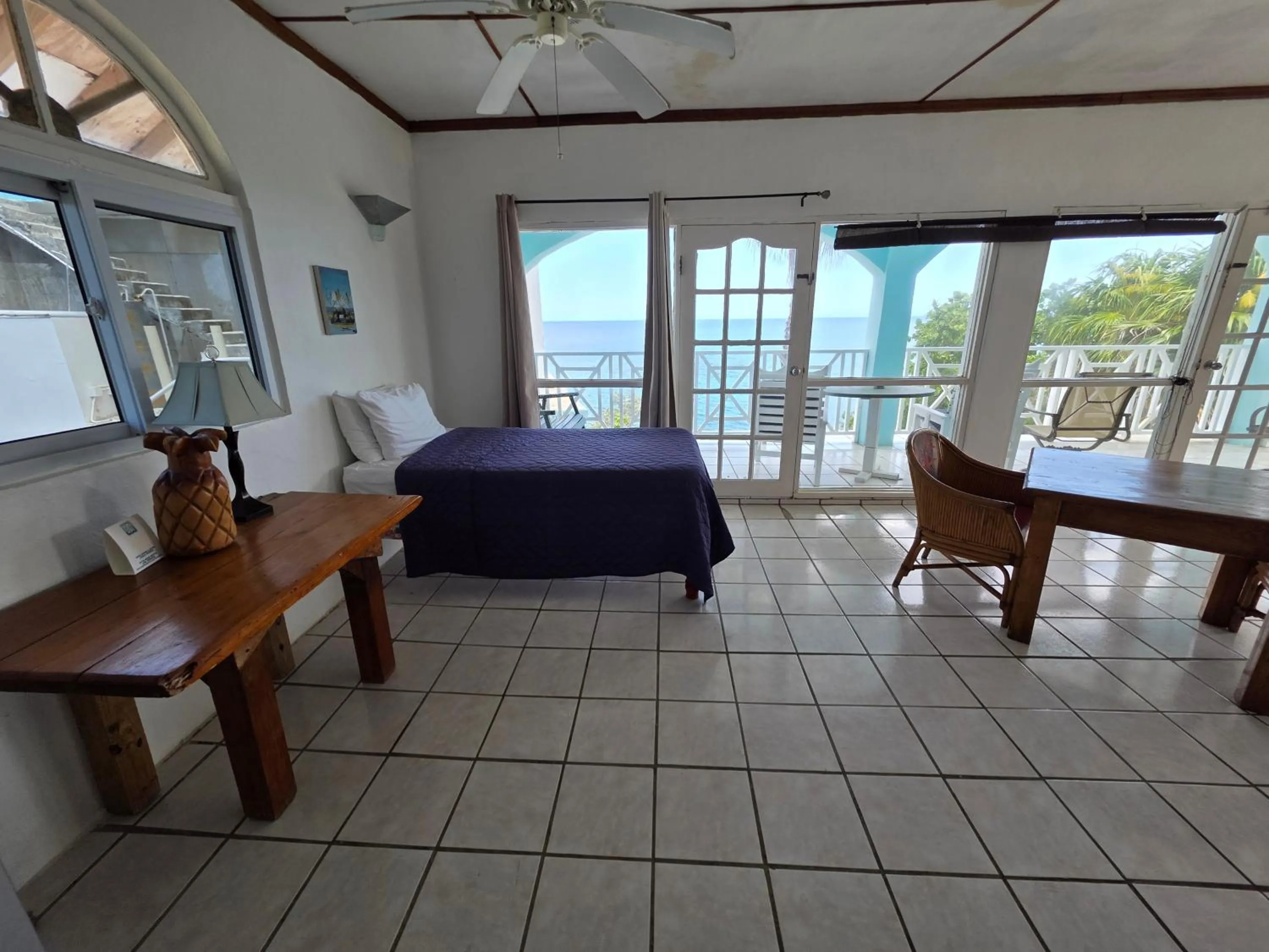 Bed in Home Sweet Home Resort