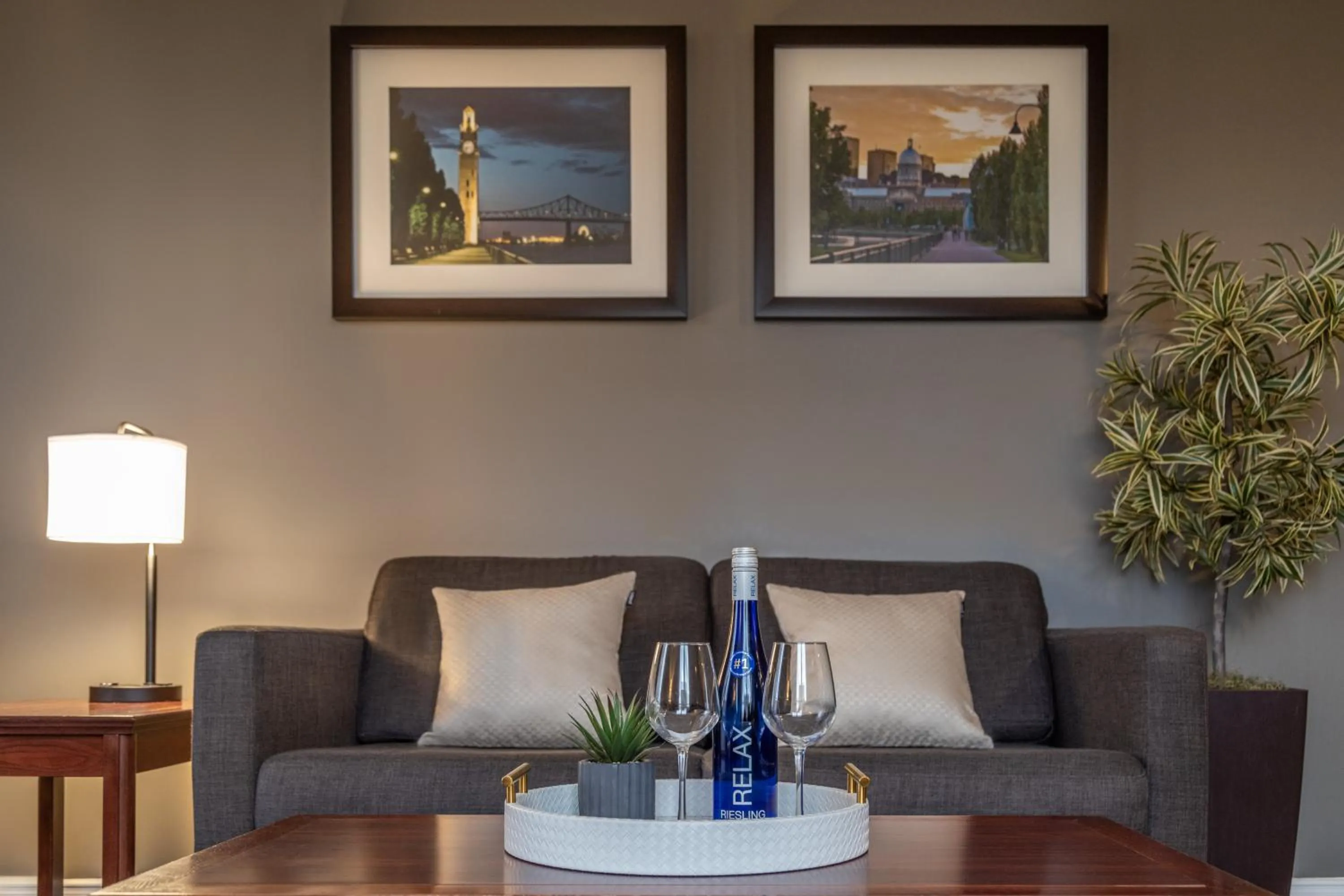 Living room in Hotel Faubourg Montreal Centre-Ville Downtown