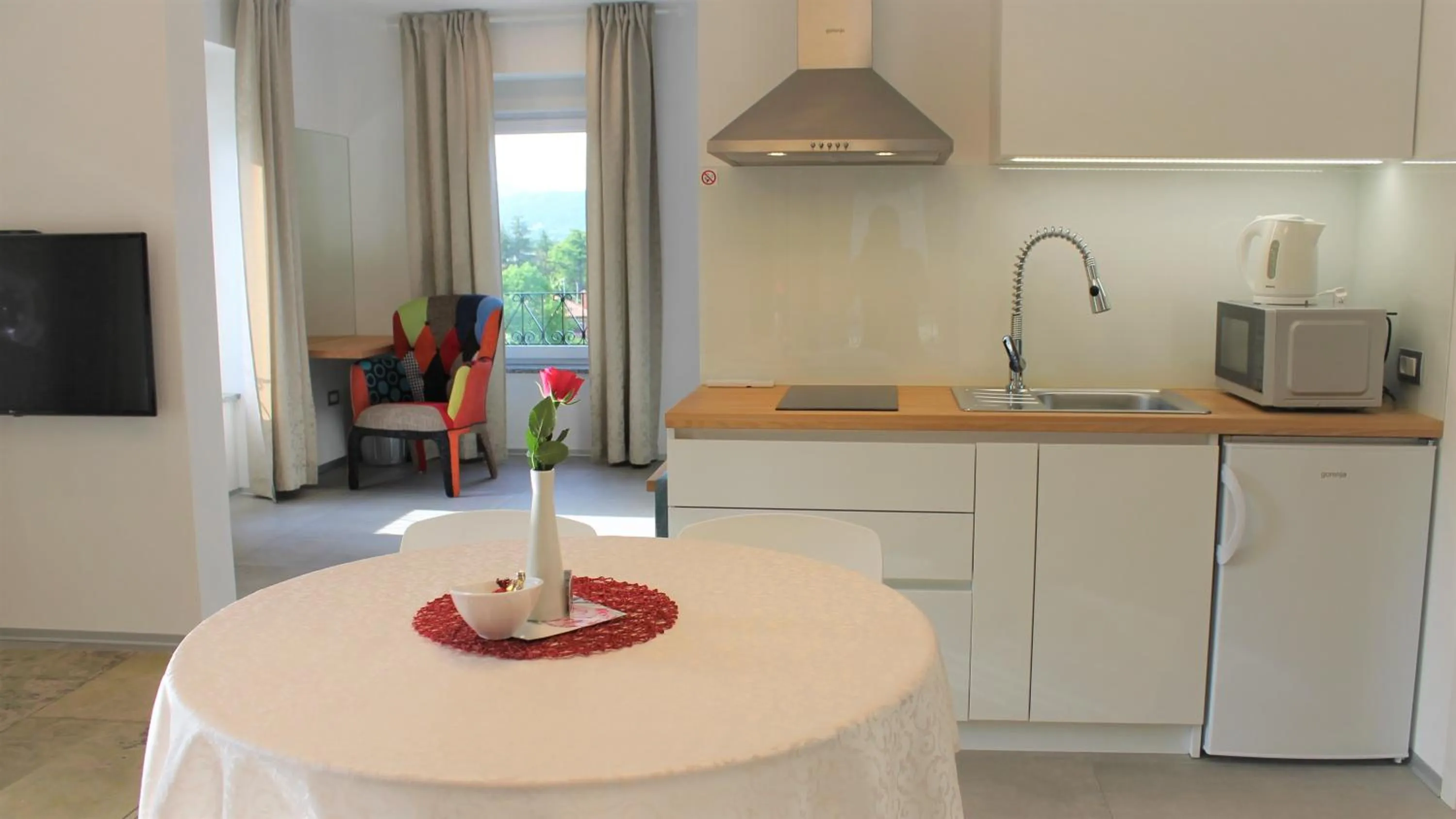 Kitchen or kitchenette in Vila Burbonka