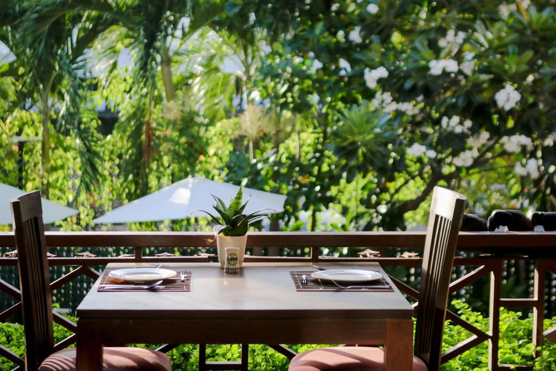Dining area in Chandara Boutique Hotel