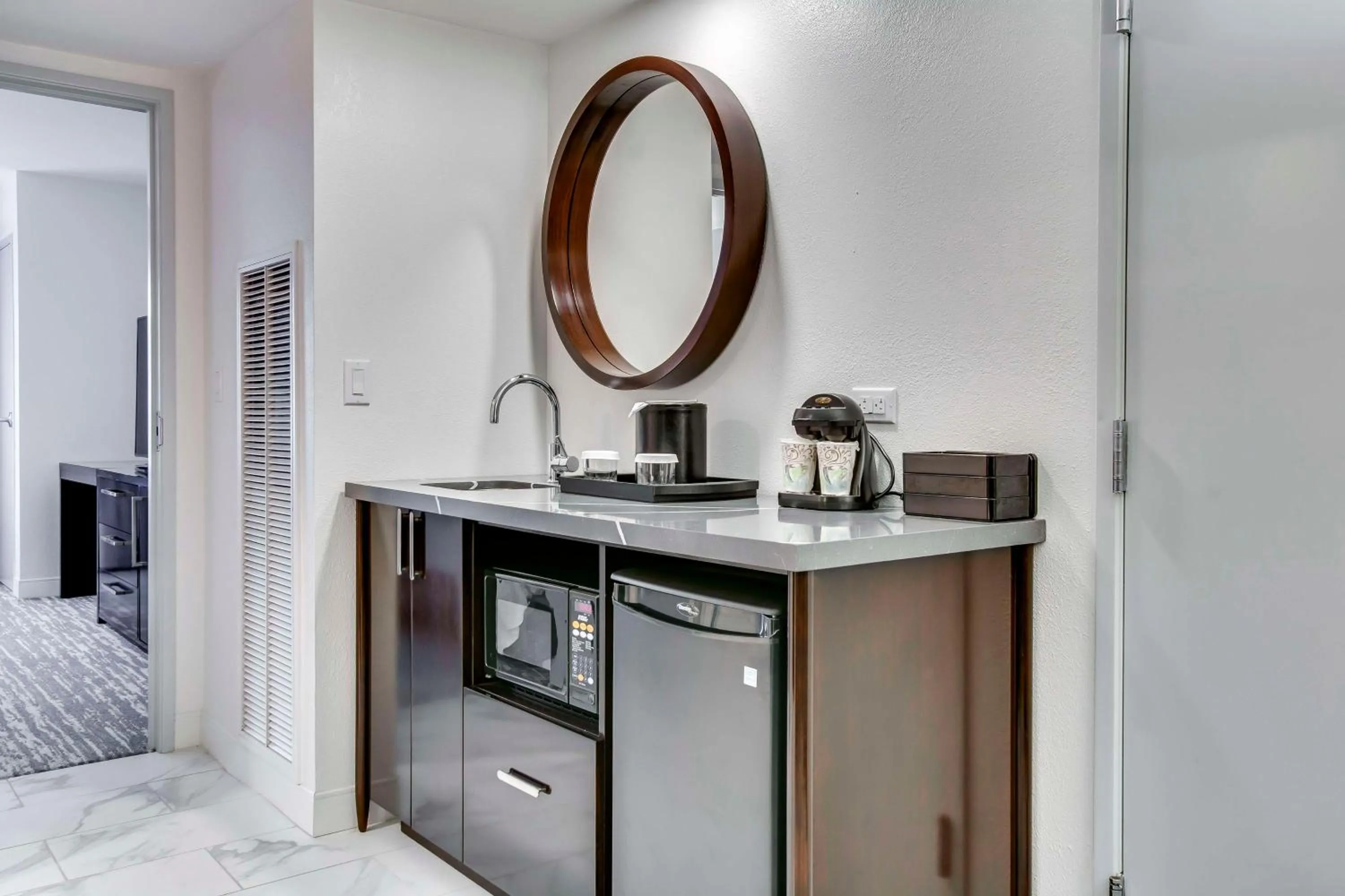 Photo of the whole room in Embassy Suites by Hilton Louisville East