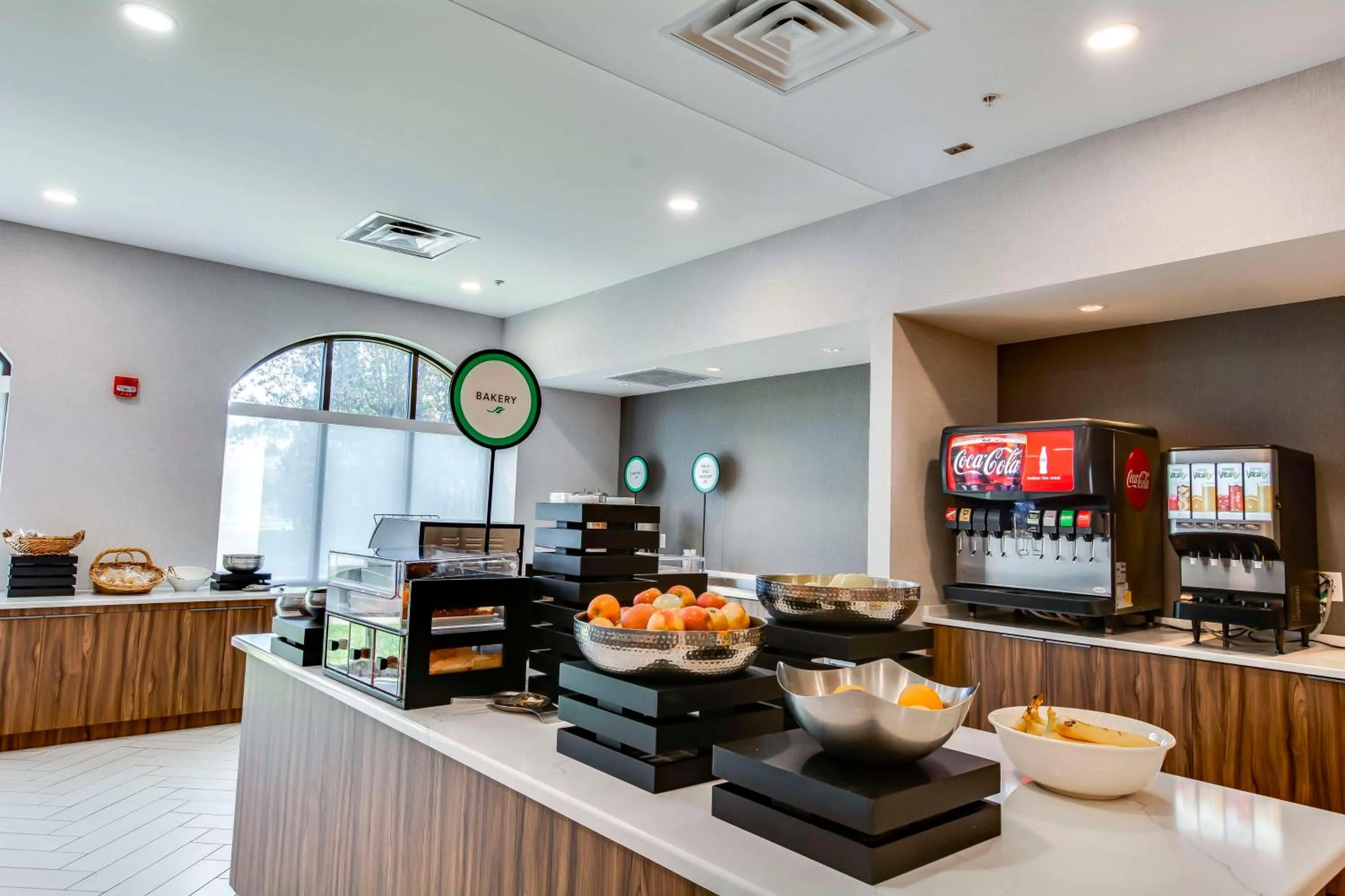 Breakfast in Embassy Suites by Hilton Louisville East