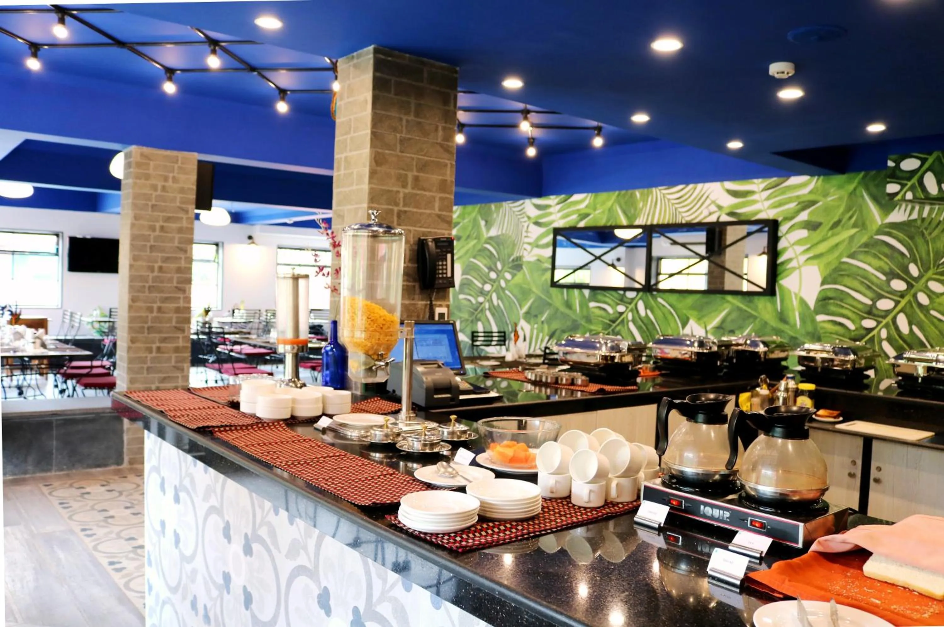 Restaurant/places to eat in Jasminn Hotel - AM Hotel Kollection