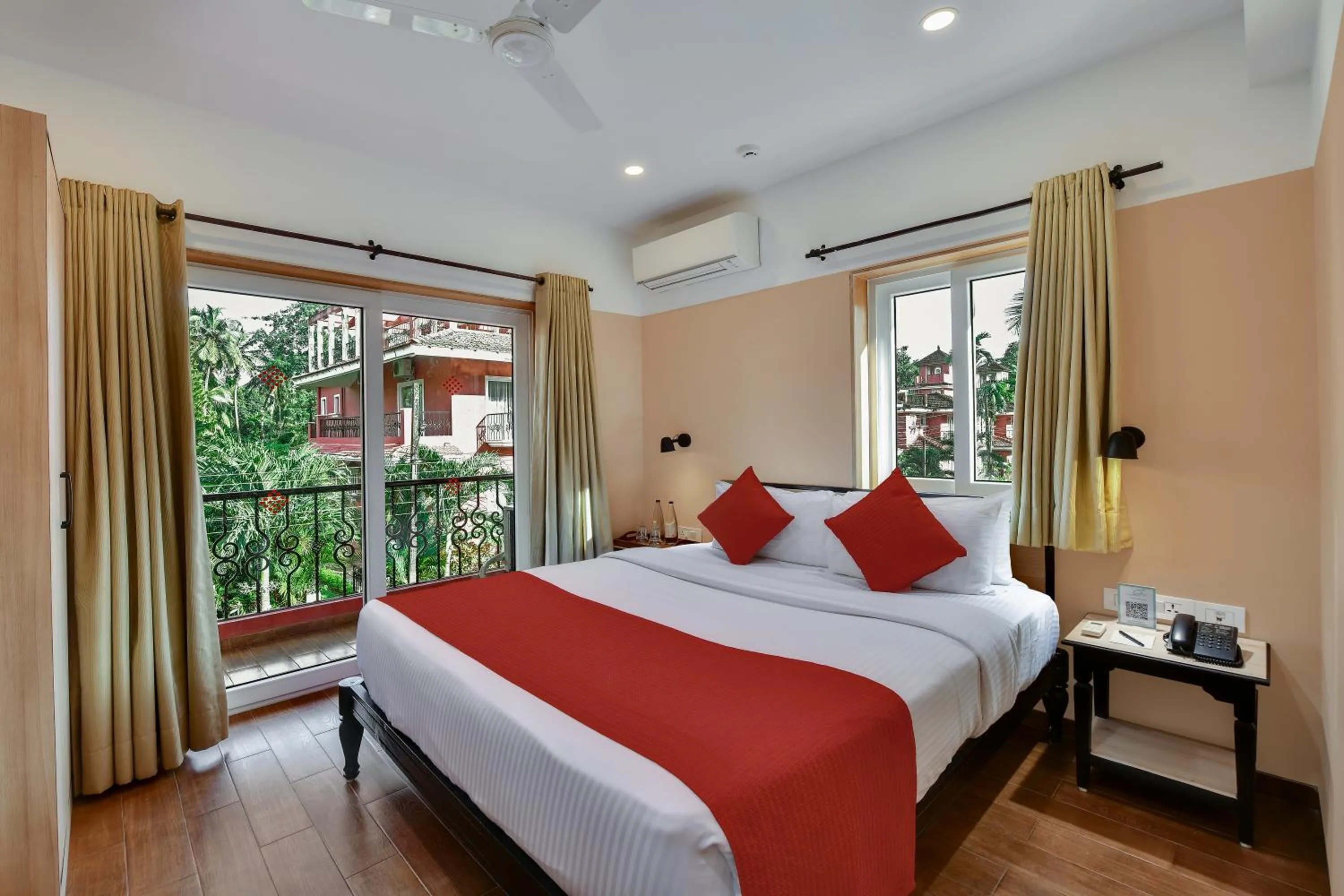 Bed in Jasminn Hotel - AM Hotel Kollection