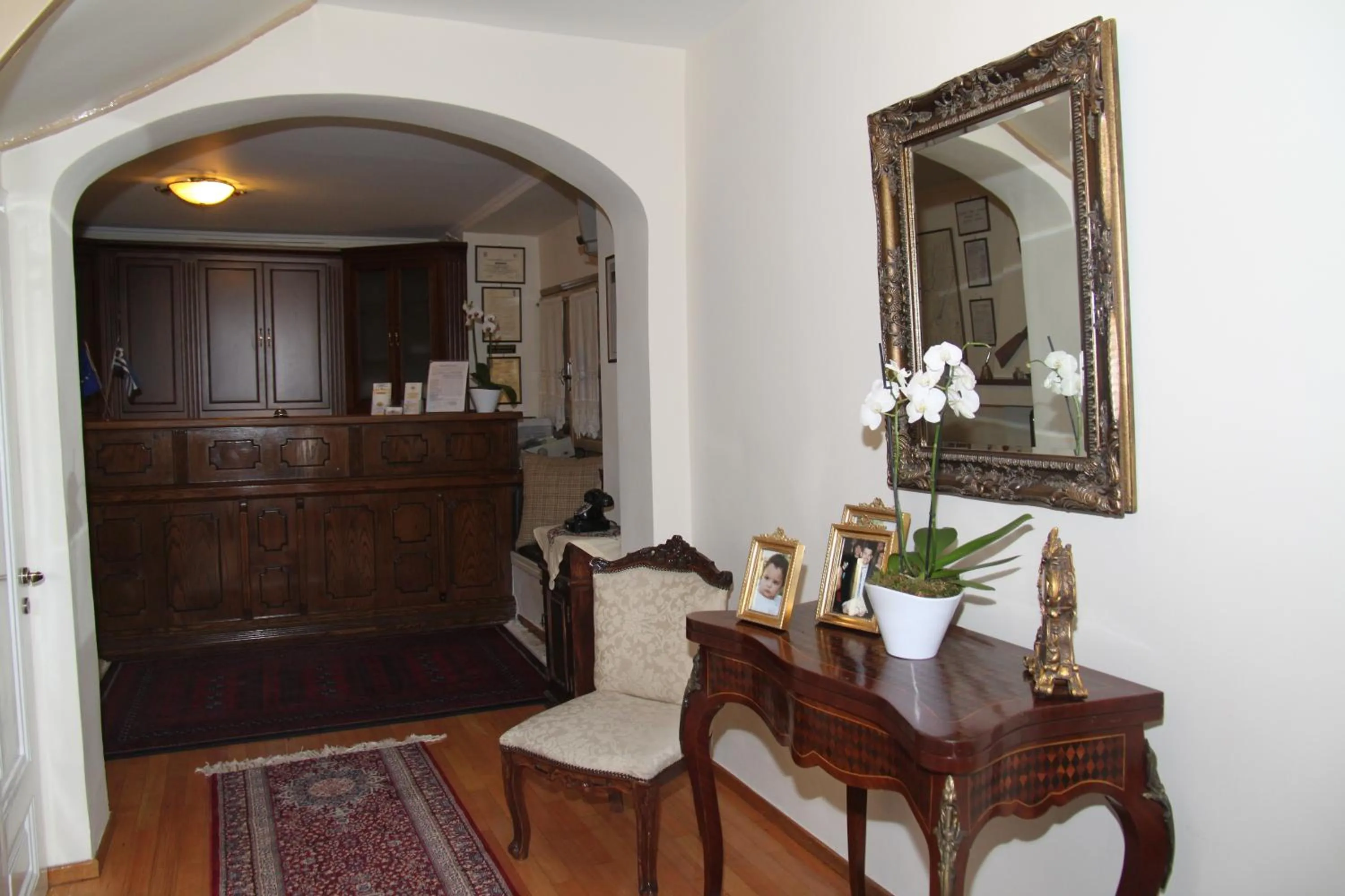 Lobby or reception in Hotel Panellinion