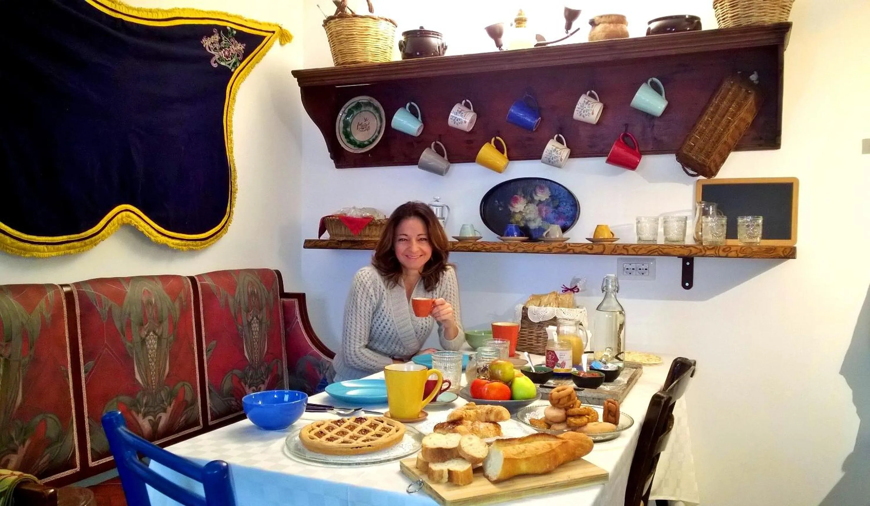 Italian breakfast in Cas'Antica Soprana