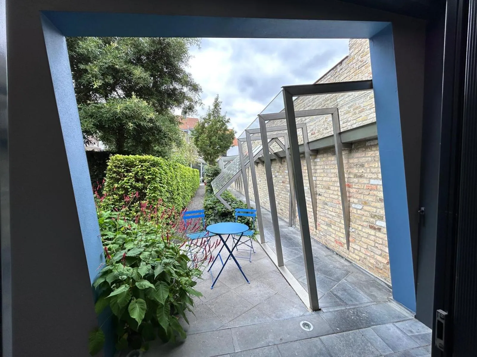 Balcony/Terrace in B&B Contrast