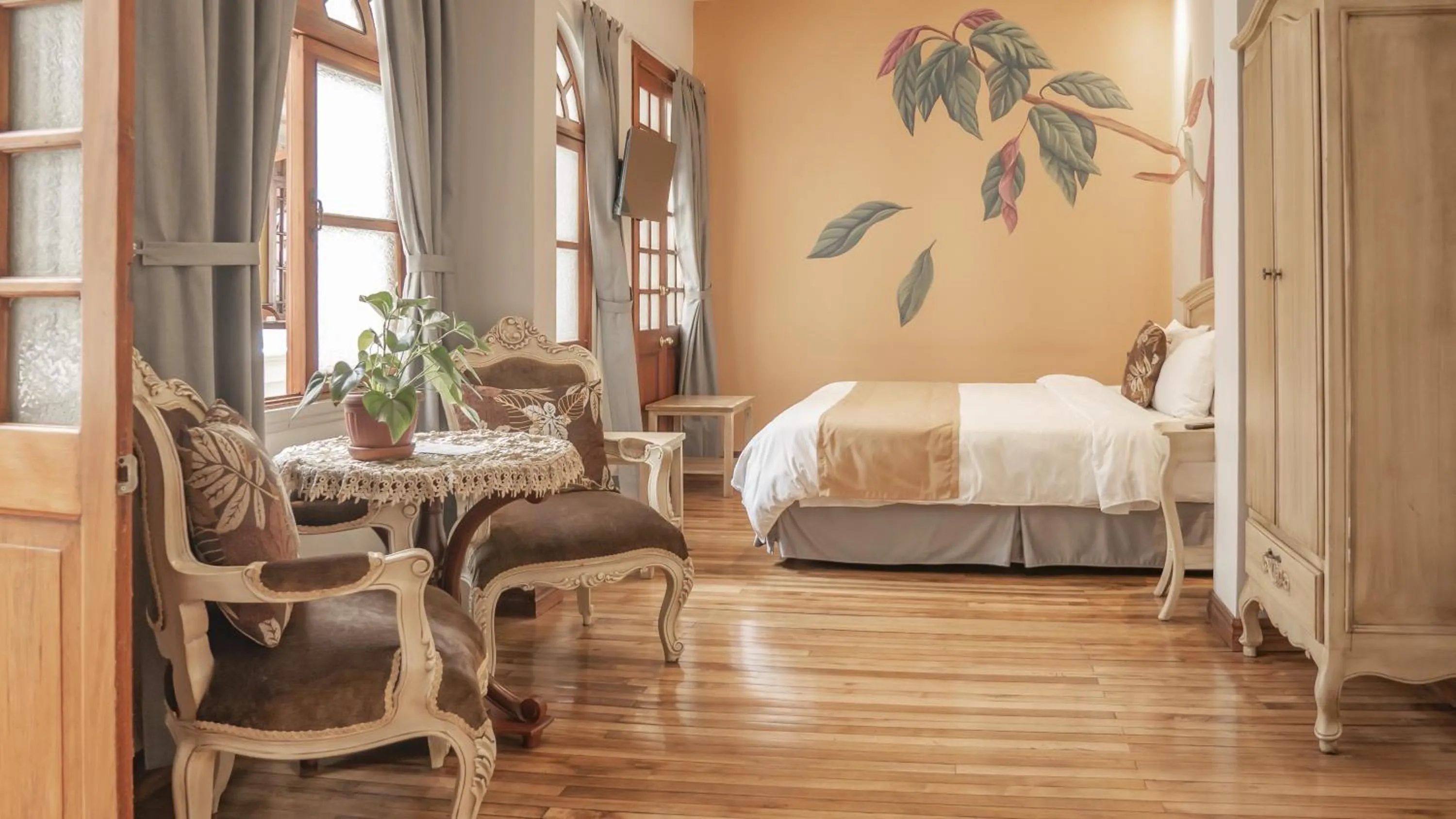 Bed in Boutique Hotel in Quito Hotel Casona 1914