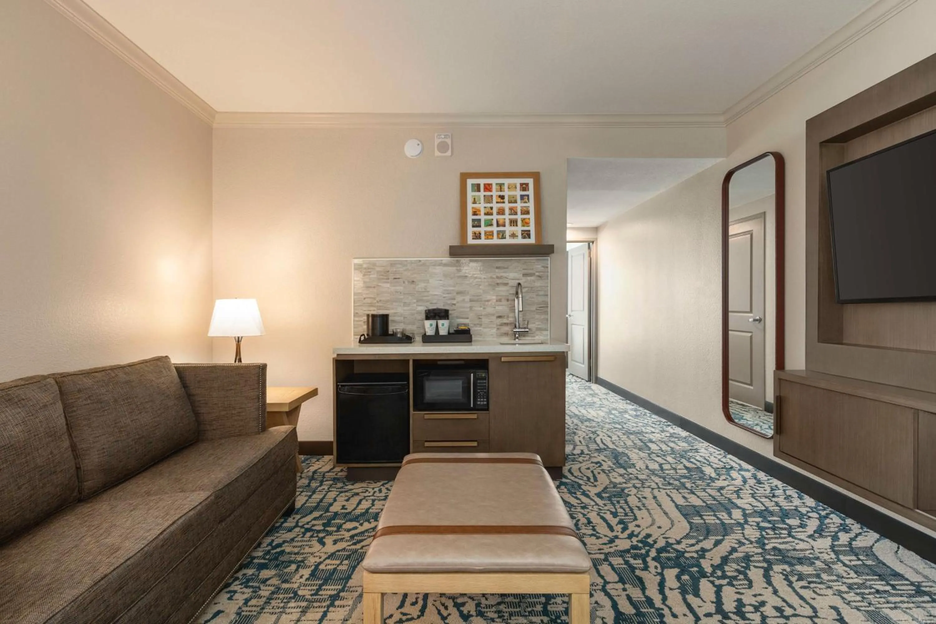 Living room in Embassy Suites by Hilton Tampa Downtown Convention Center