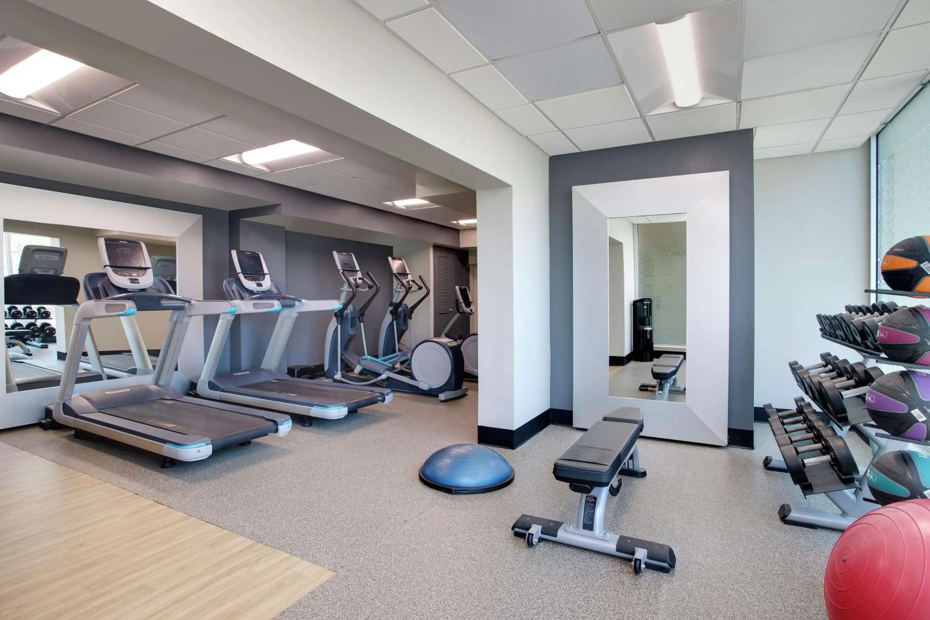 Fitness centre/facilities in Embassy Suites by Hilton Tampa Downtown Convention Center