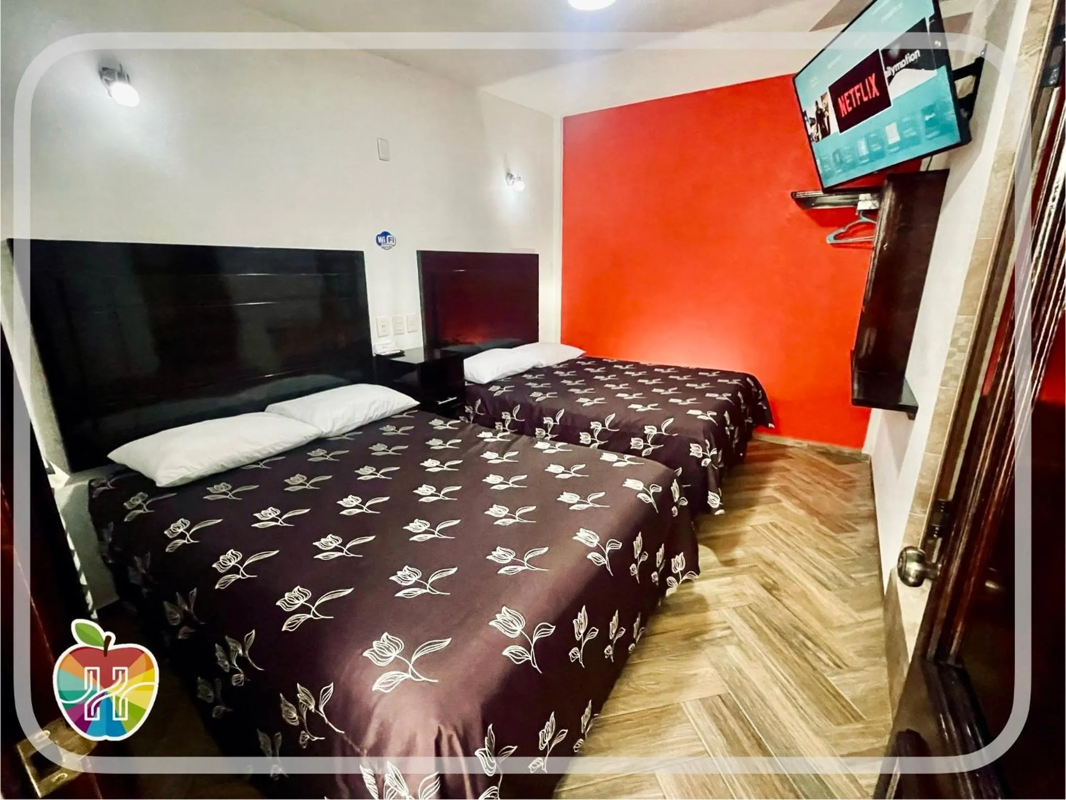 Photo of the whole room, Bed in HOTEL LA GRAN MANZANA