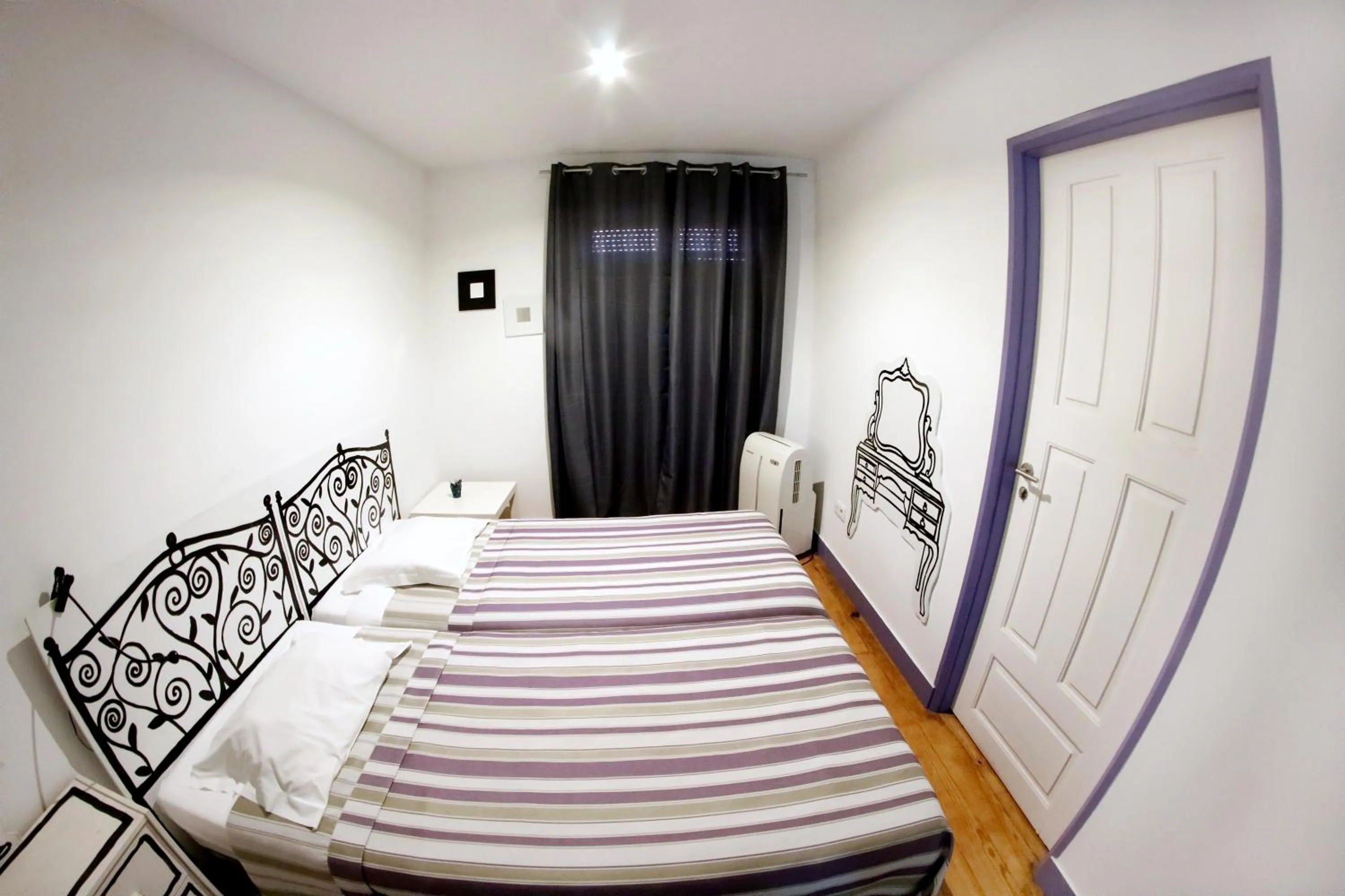 Bedroom, Bed in My Hostel